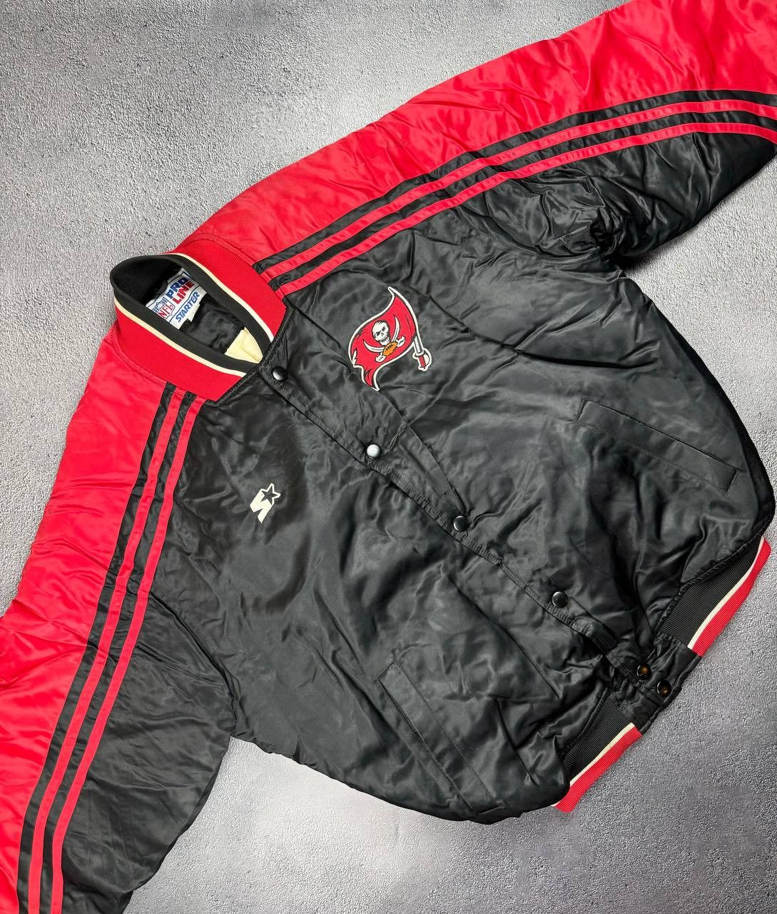 NFL NFL Pro Line Starter Buccaneers Jacket Vintage Bomber Size US L / EU 52-54 / 3 - 3 Thumbnail