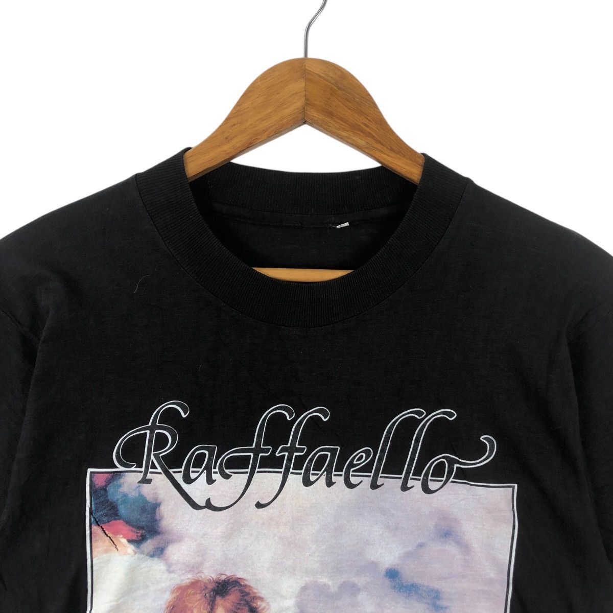 Vintage Vintage RAFFAELLO SANZIO PUTTI Madonna Painting Tee Shirt Size US M / EU 48-50 / 2 - 2 Thumbnail