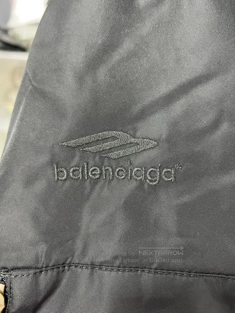Balenciaga Balenciaga 3B Embroidered Nylon Bomber Jacket. Size US S / EU 44-46 / 1 - 3 Thumbnail