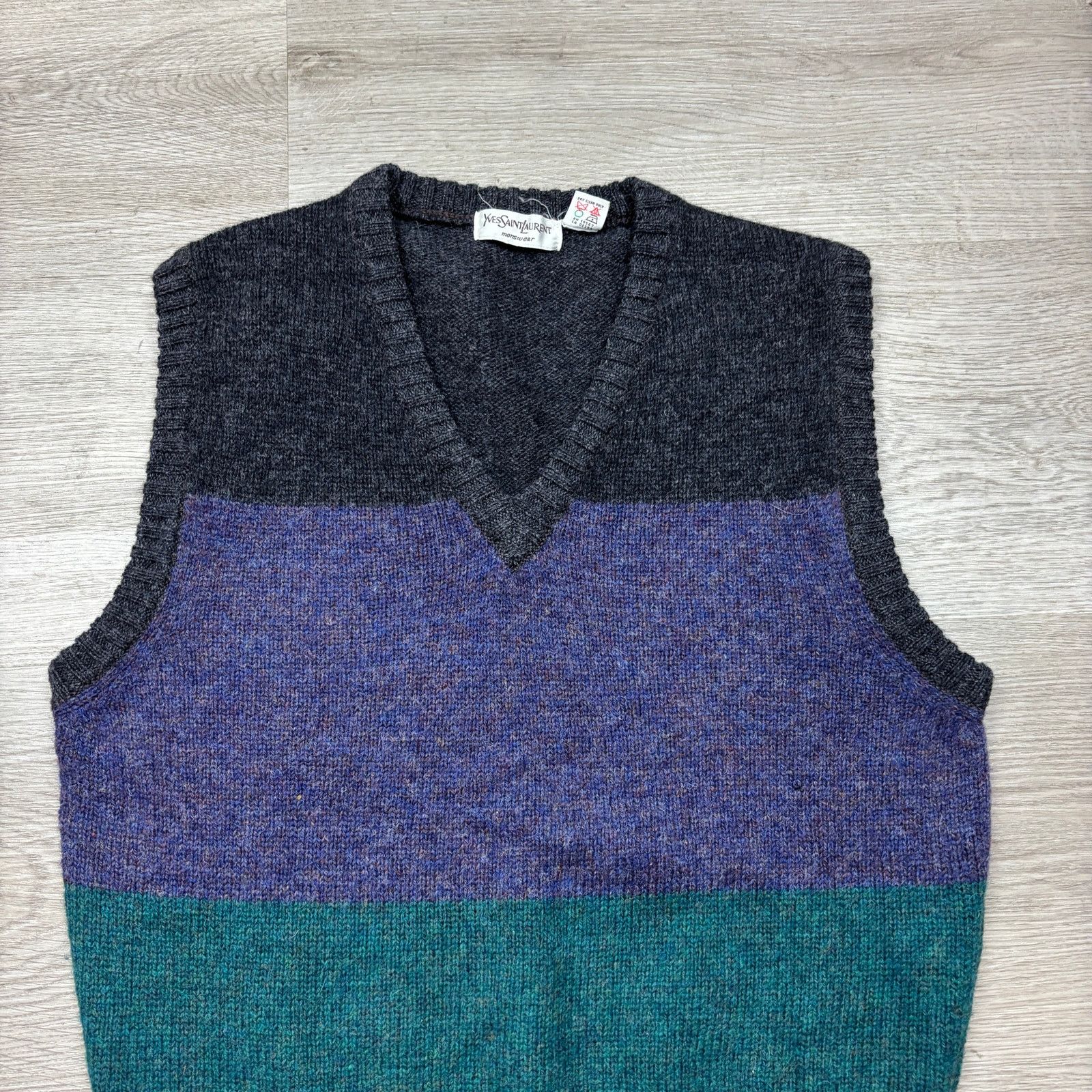 Yves Saint Laurent Vintage Yves Saint Laurent Shetland Wool Sweater Vest Mens M Size US M / EU 48-50 / 2 - 2 Thumbnail