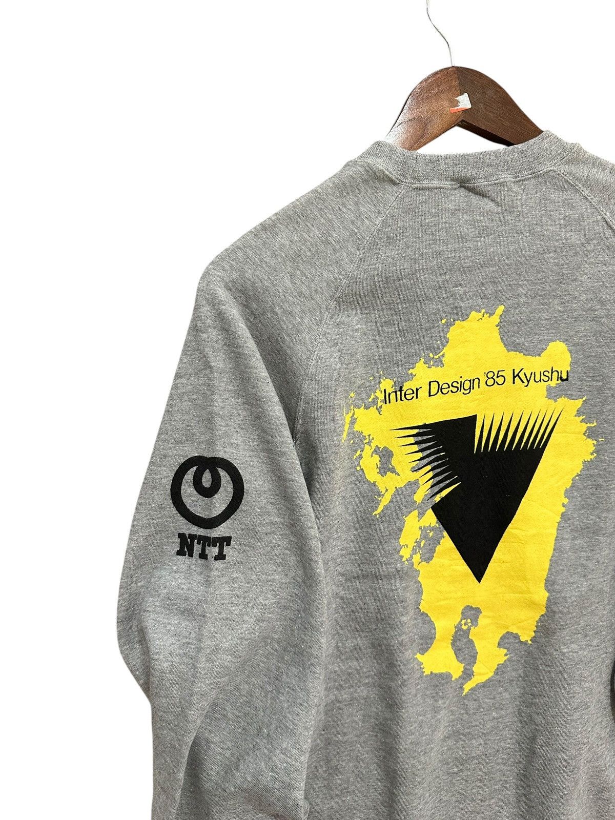 Japanese Brand Vintage Nippon Inter Design 85’ Kyushu NTT Sweatshirt Size US M / EU 48-50 / 2 - 5 Thumbnail