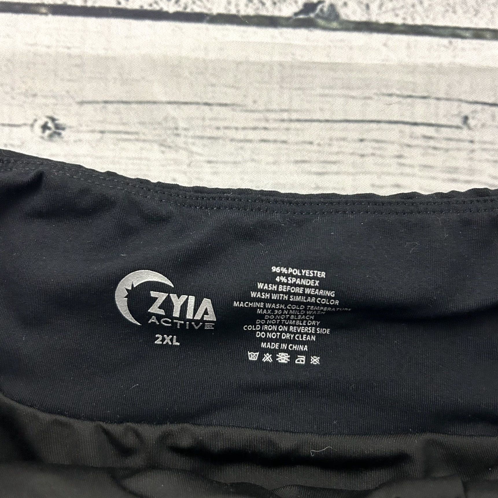 Vintage ZYIA Active Lined Running Shorts Women's 2XL Black Size 40" / US 18 - 3 Thumbnail