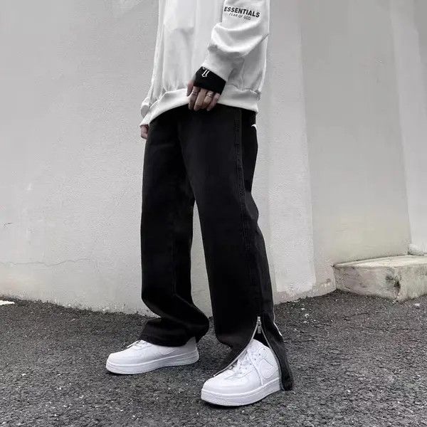 Japanese Brand Black retro embroidered straight leg loose fit jeans Size US 32 / EU 48 - 3 Thumbnail
