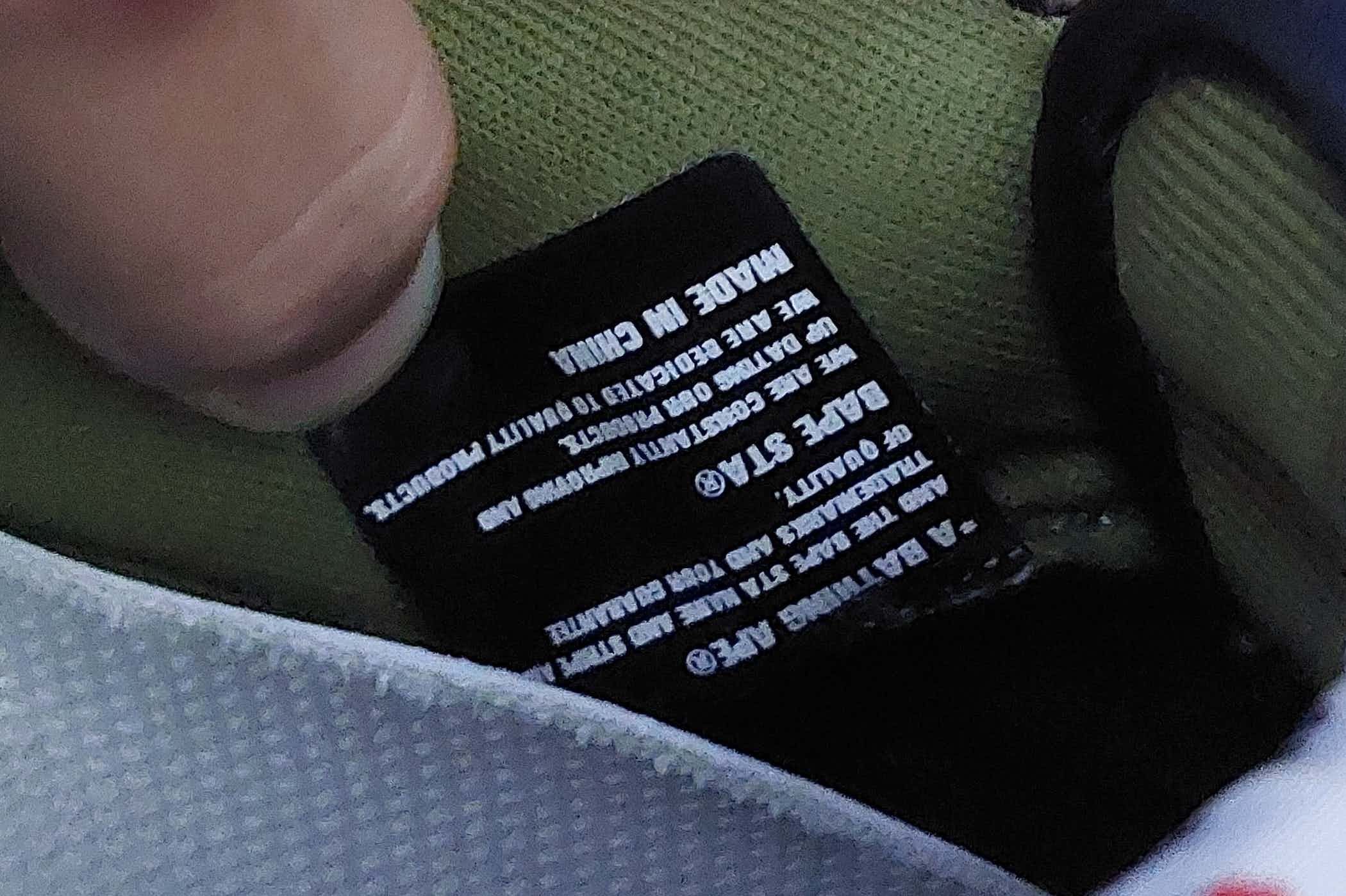 Bape × Kaws 2005 Bape x Kaws Bapesta Size US 6 / EU 39 - 11 Thumbnail