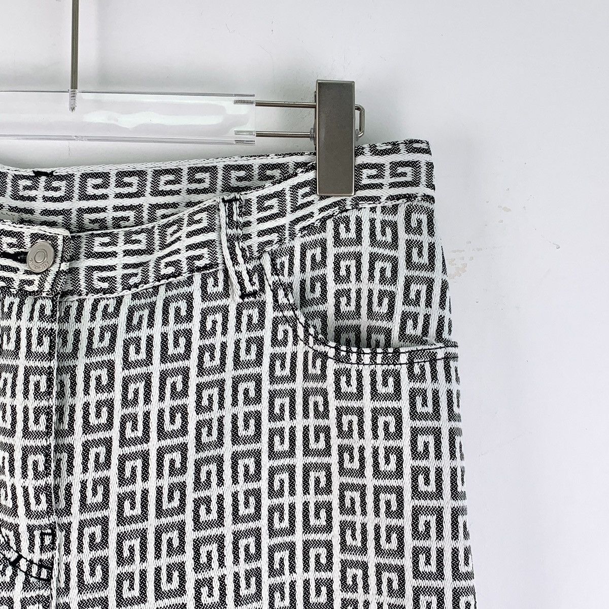 Givenchy Givenchy Spliced All-over Logo Print Casual Pants K26WX Size US 28 / EU 44 - 3 Thumbnail
