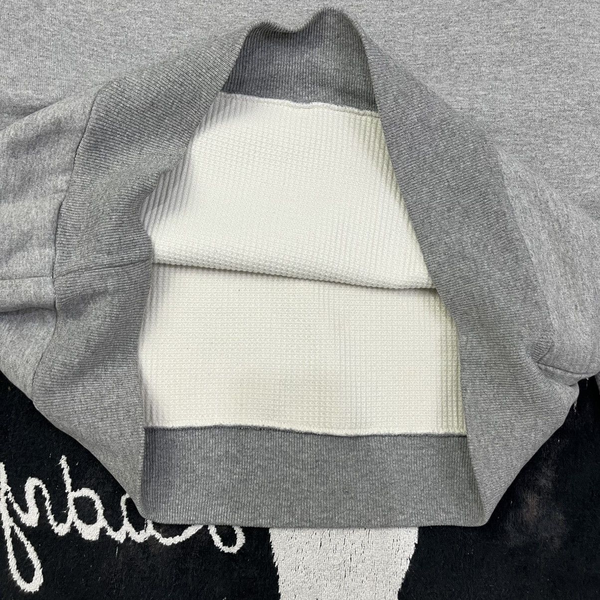 Vintage Crazy Vintage💥Camber “Hands Up” Hoodie – Basketball Graphic🏀 Size US M / EU 48-50 / 2 - 6 Thumbnail