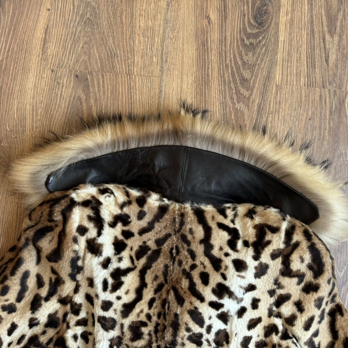 Hugo Boss Hugo Boss Genuine Rabbit Fur Leopard Print Jacket Crop Coat Size M / US 6-8 / IT 42-44 - 4 Thumbnail