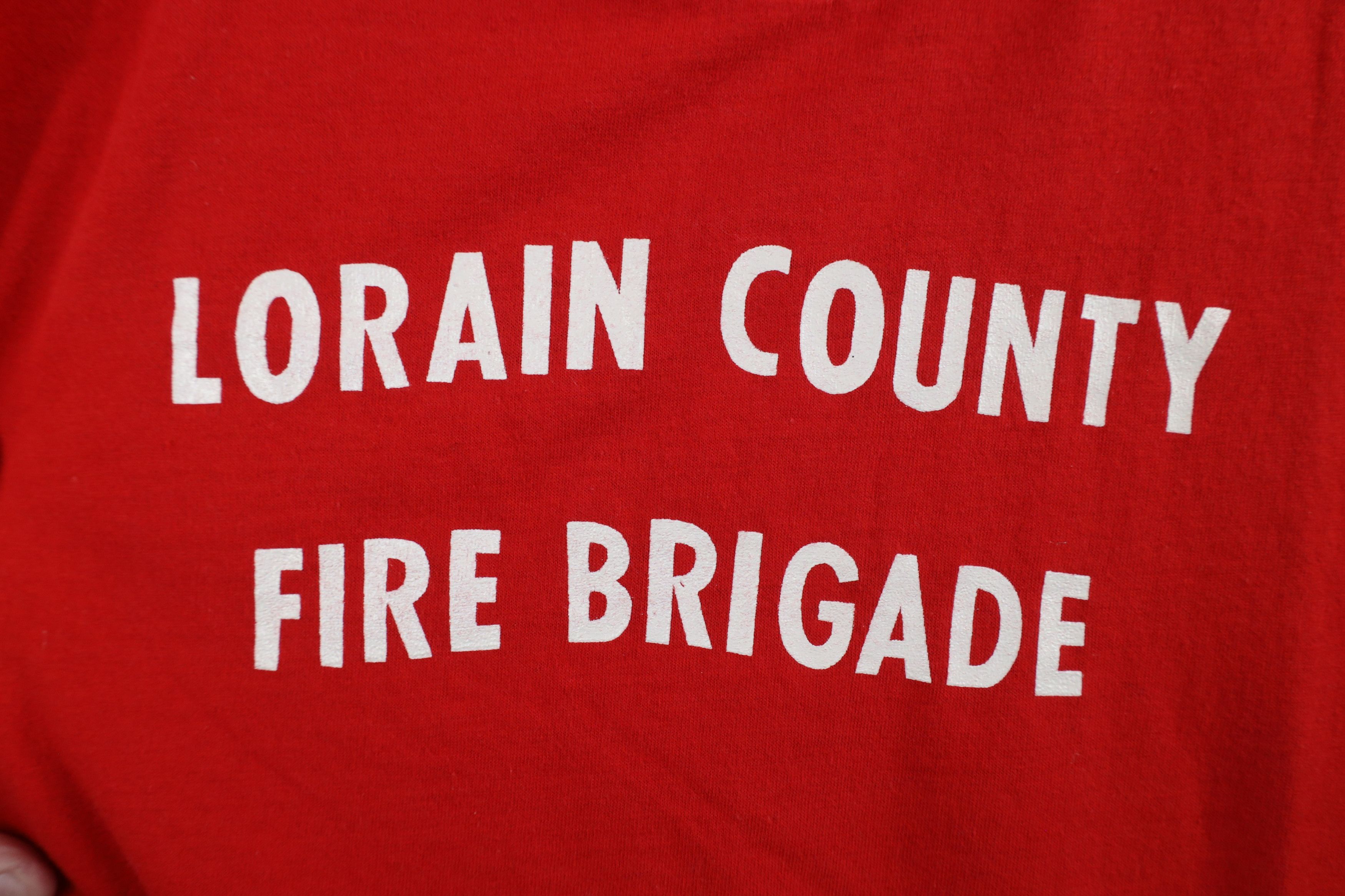 Vintage Vintage 70s County Fire Brigade Al Koran T-Shirt Red USA Size US L / EU 52-54 / 3 - 4 Thumbnail