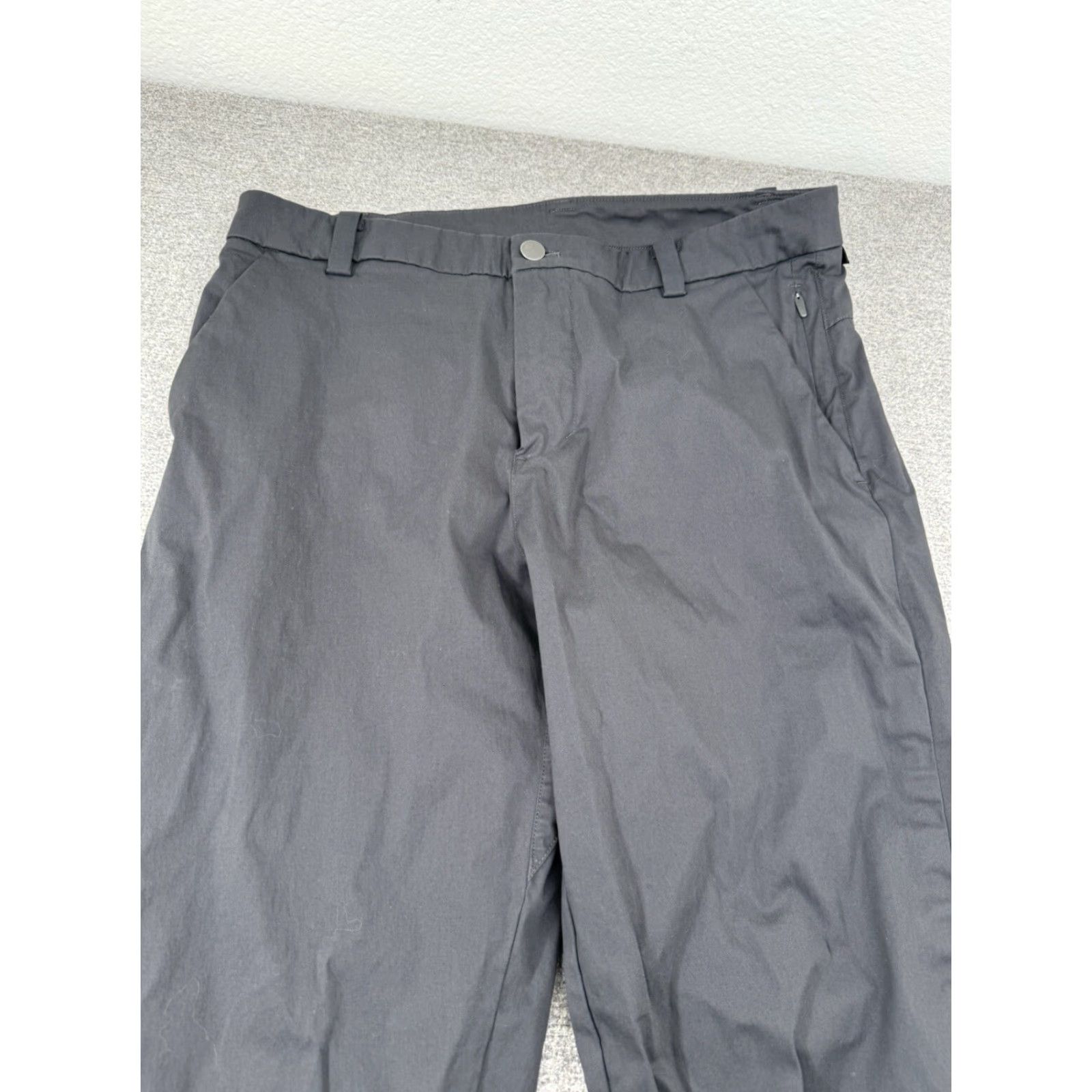 Lululemon LULULEMON MEN'S COMMISSION PANT CLASSIC 32x31 Gray Size-31 Size US 31 - 2 Thumbnail