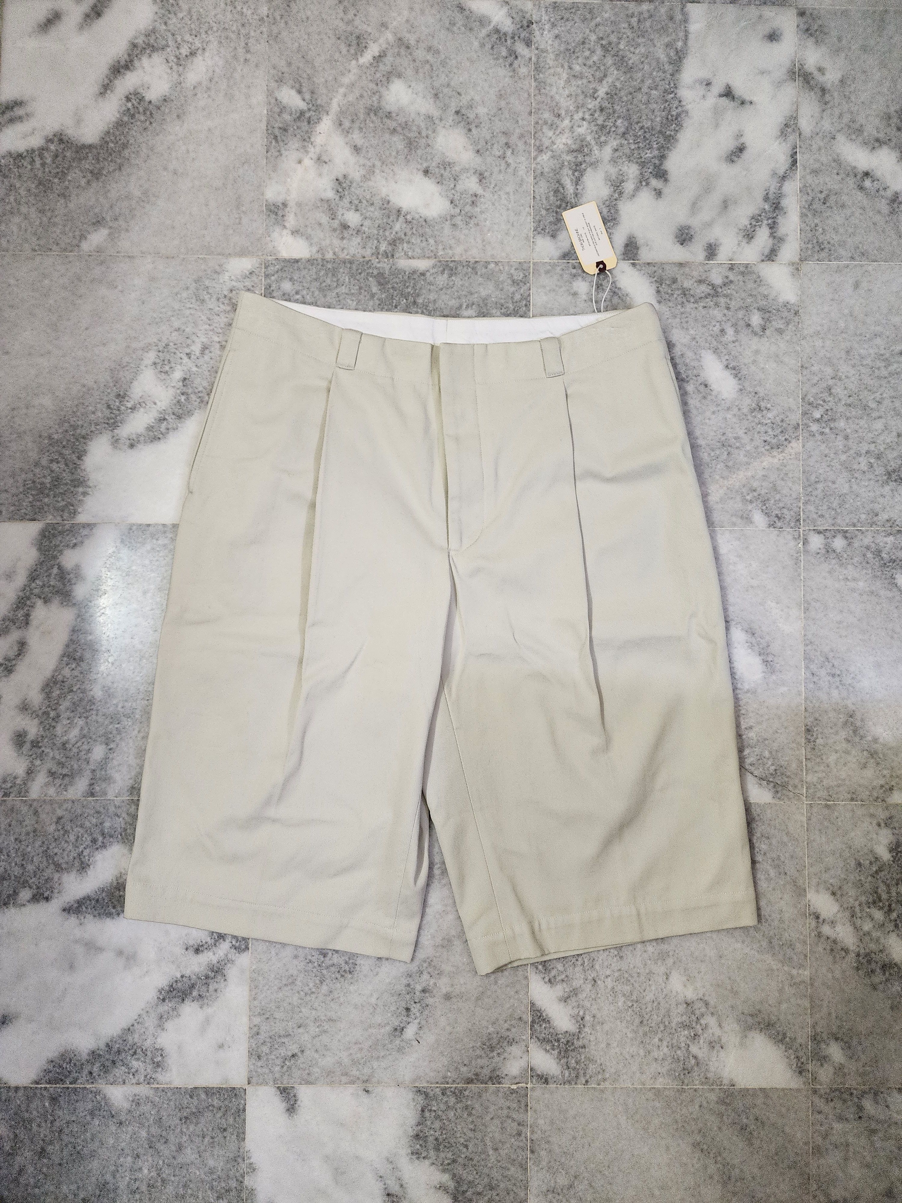 Thom Browne Single Pleat Shorts Size US 34 / EU 50 - 1 Thumbnail