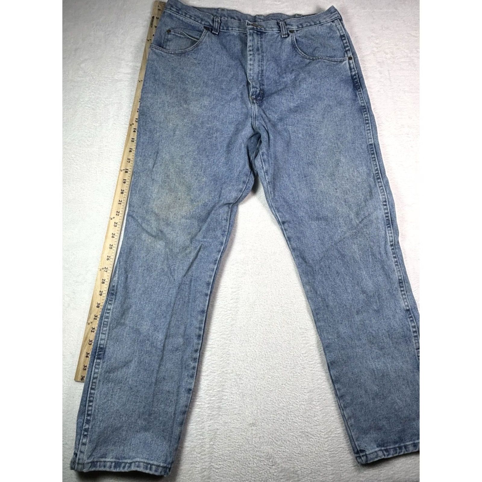 Wrangler Wrangler Jeans Men’s 38x32 Rugged Wear Blue Denim High Rise Regular Bootcut 5-Pocket Logo Cowboy Southwestern USA Mens Size US 38 / EU 54 - 5 Thumbnail