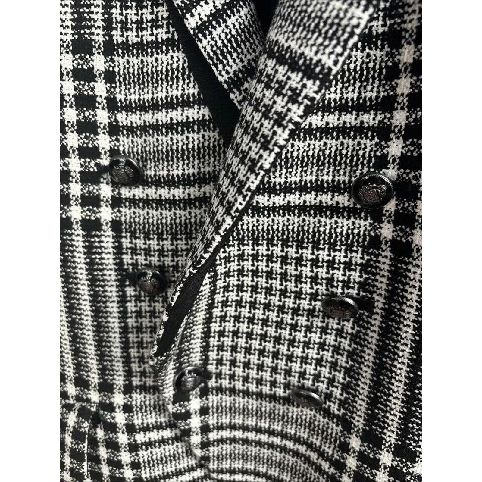 White House Black Market WHBM PLAID TWEED DOUBLE BREASTED JACKET SZ 2P Size XS / US 0-2 / IT 36-38 - 4 Thumbnail