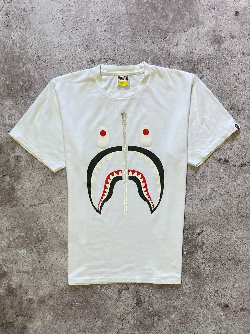 Bape Bape White Streetwear Printed T-Shirt Big Logo y2k Size US L / EU 52-54 / 3 - 1 Thumbnail