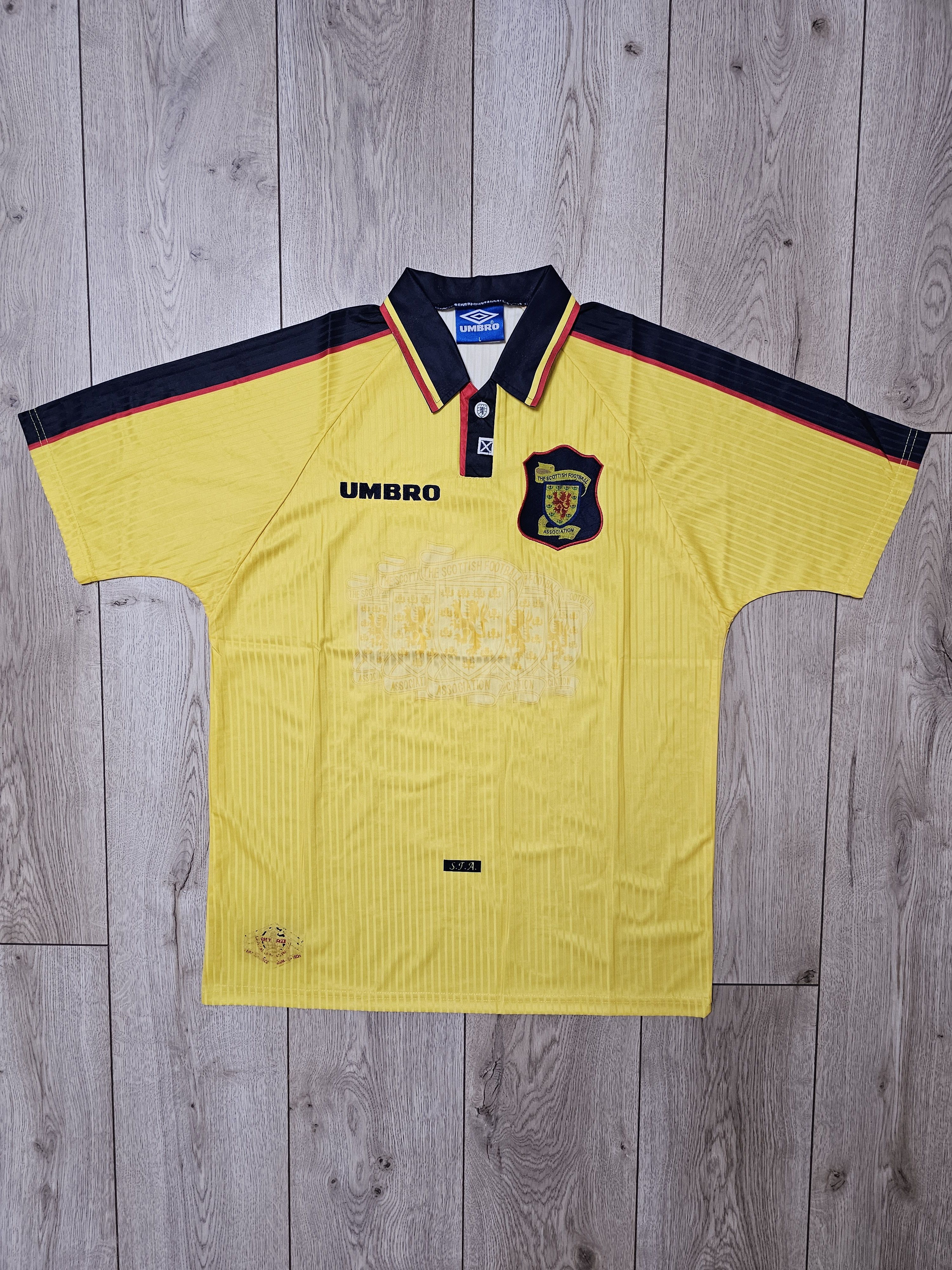 Umbro × Vintage SCOTLAND 1996 1998 AWAY FOOTBALL SHIRT SOCCER JERSEY Size US L / EU 52-54 / 3 - 1 Thumbnail