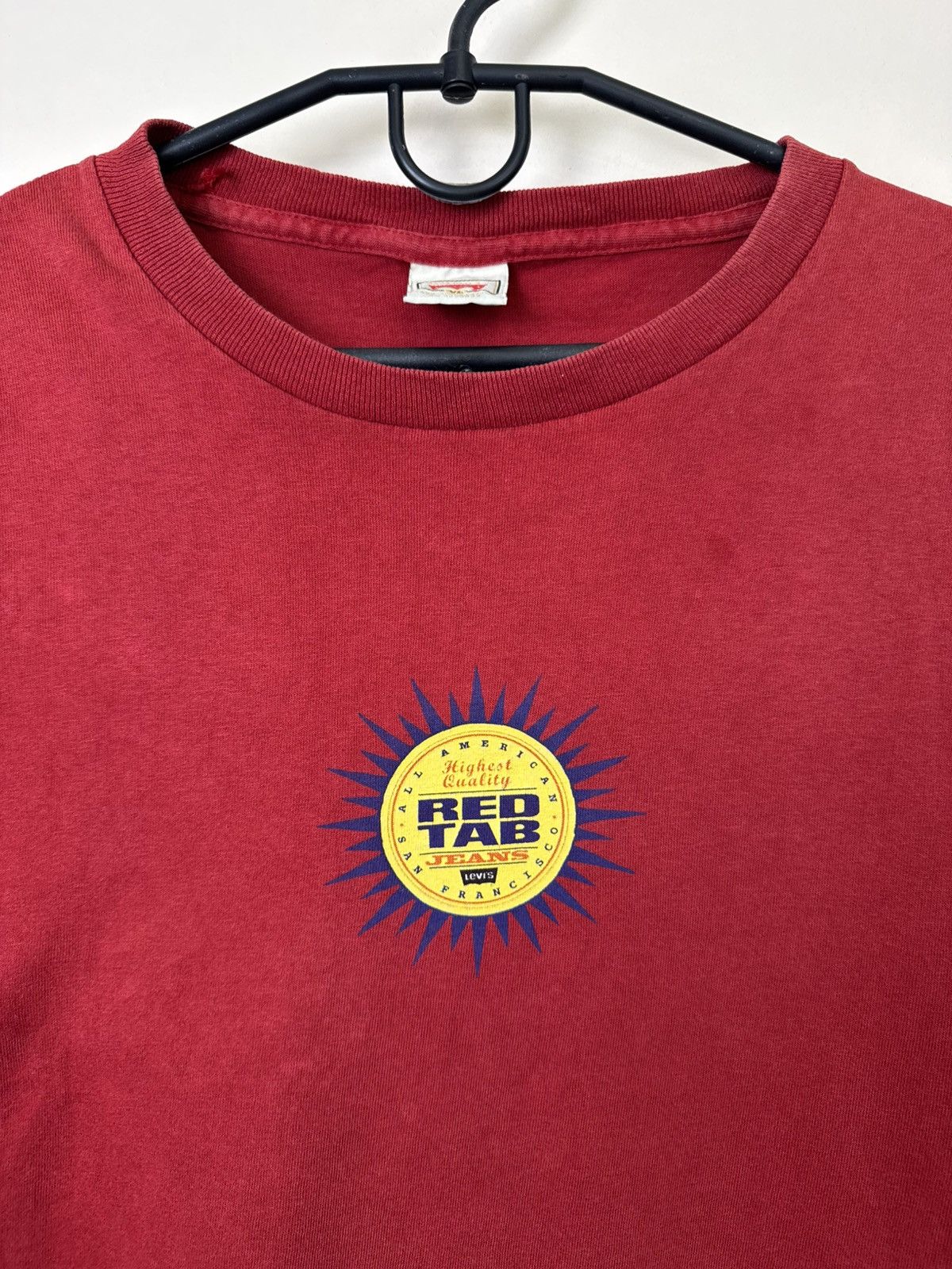 Levi's Vintage Levis T shirt Red Tab Red XL Streetwear Size US L / EU 52-54 / 3 - 13 Thumbnail
