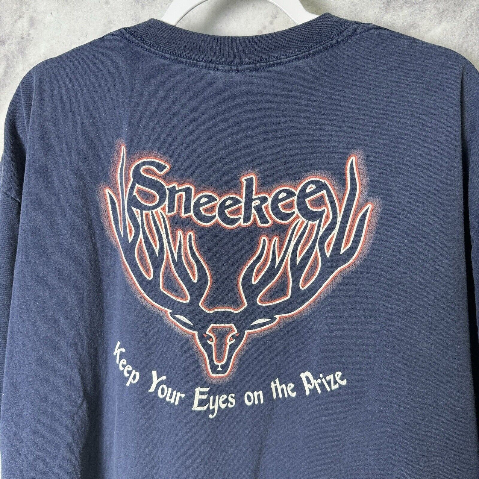 Vintage Vintage Sneekee Hunting T Shirt Mens 2XL Blue Y2k Short Slee Size US XXL / EU 58 / 5 - 1 Thumbnail