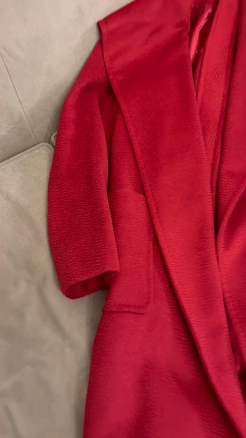 Max Mara Max Mara Classic red bathrobe coat Size M / US 6-8 / IT 42-44 - 1 Thumbnail