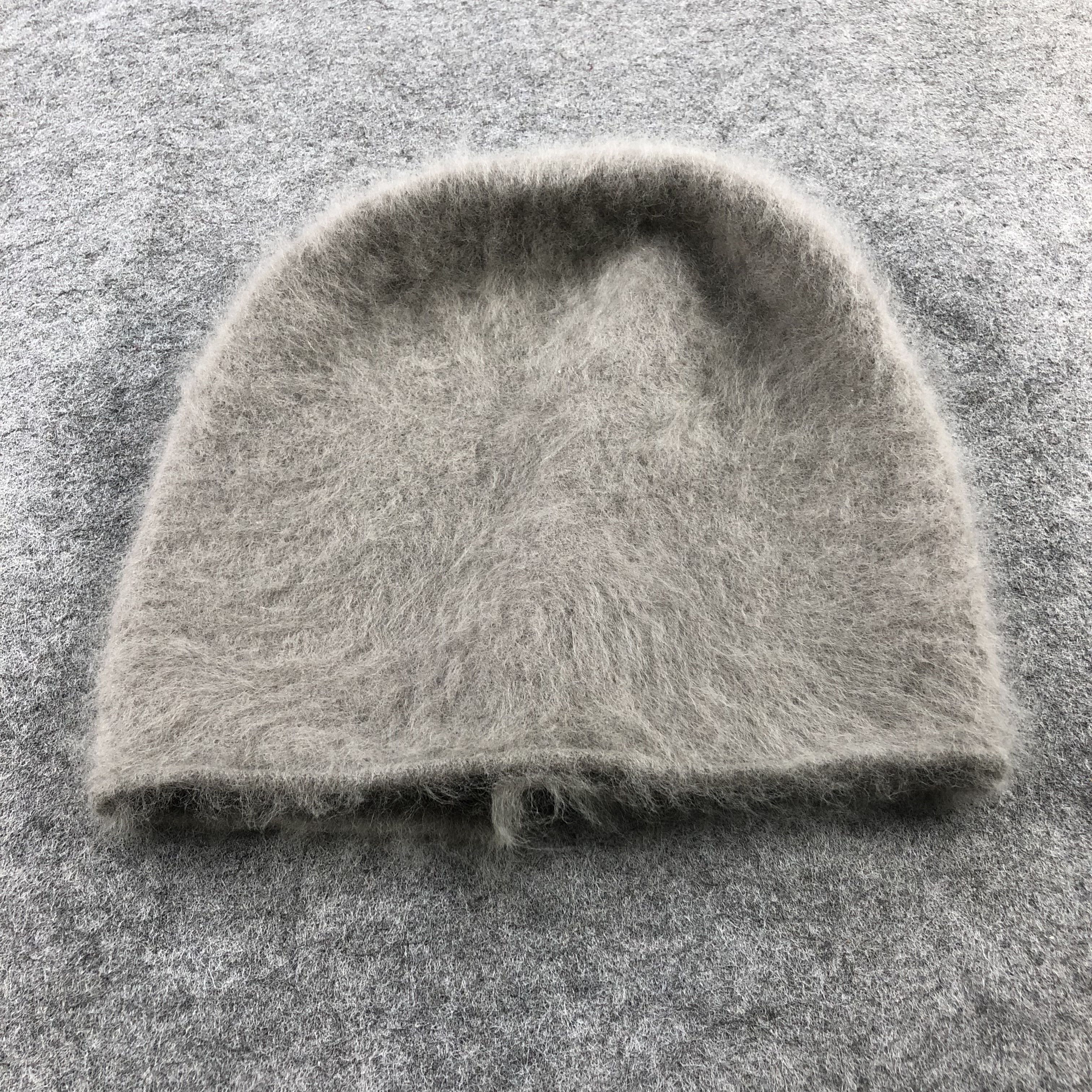 Japanese Brand Pozzyrap Faux Fur Beanie Snowcap Snow Hat B399 Size ONE SIZE - 3 Thumbnail