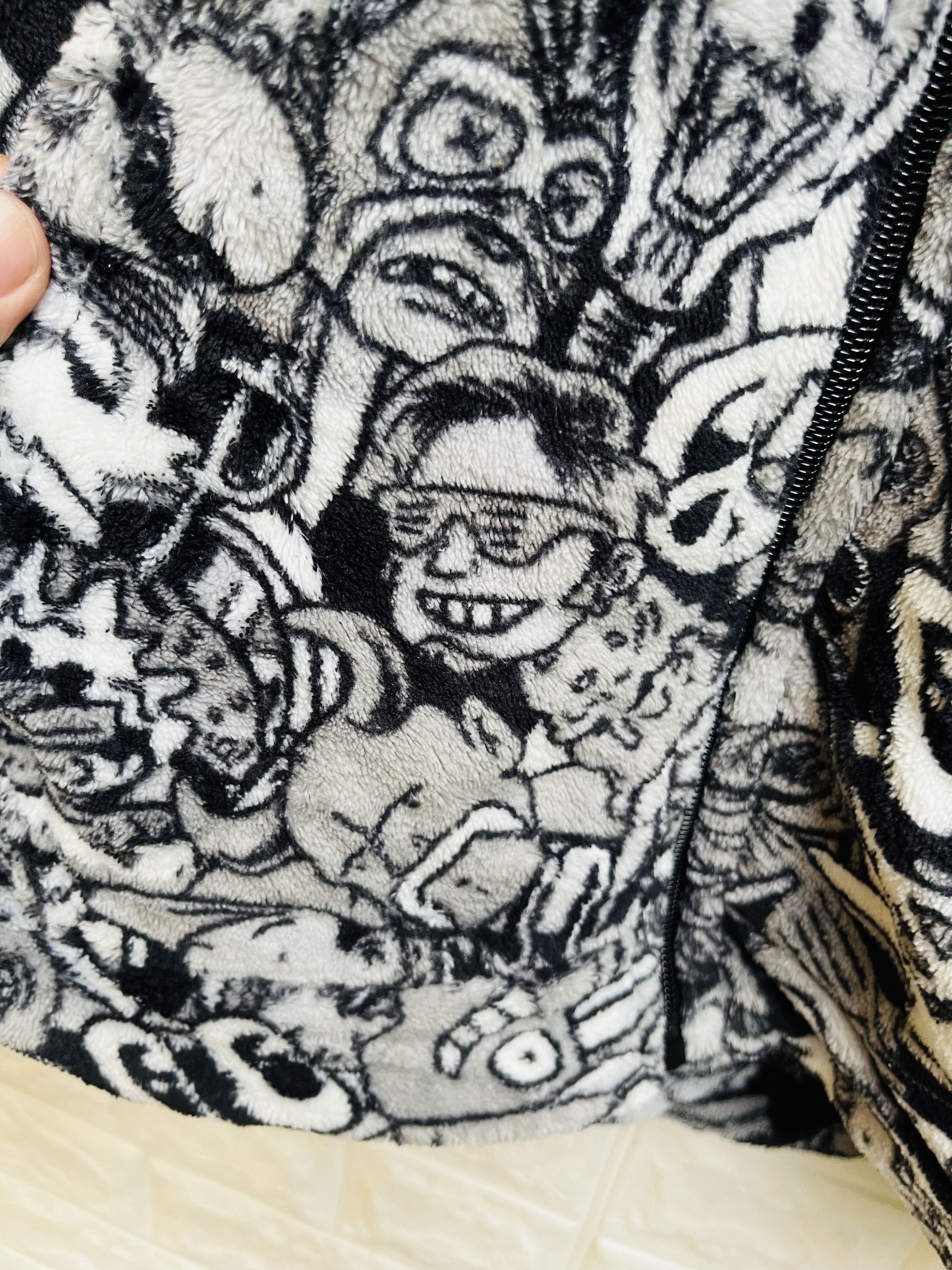 Japanese Brand × Vintage Vintage Monogram Cartoon Hip Hop Designer Fashion Size US L / EU 52-54 / 3 - 10 Thumbnail