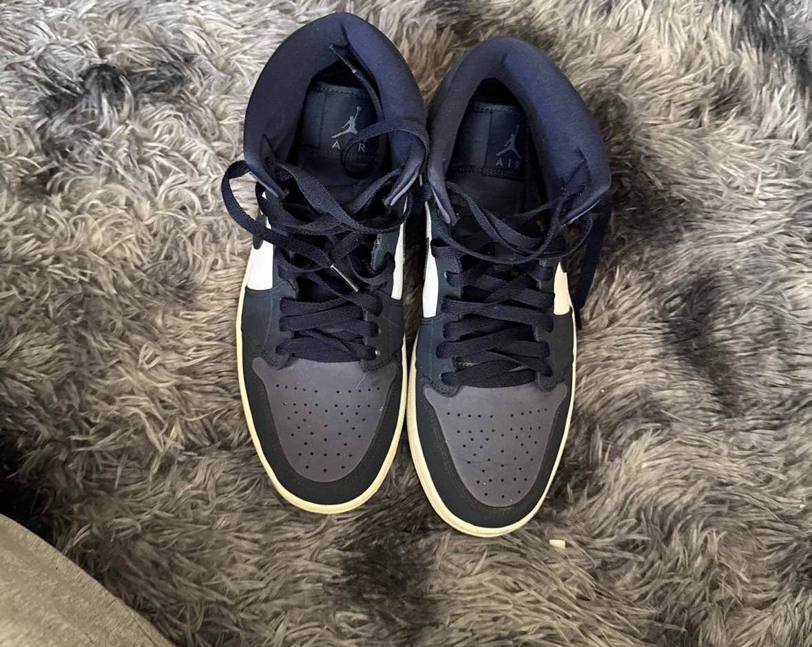 Jordan Brand Air Jordan 1 “sanded purple” Size US 9 / EU 42 - 3 Thumbnail