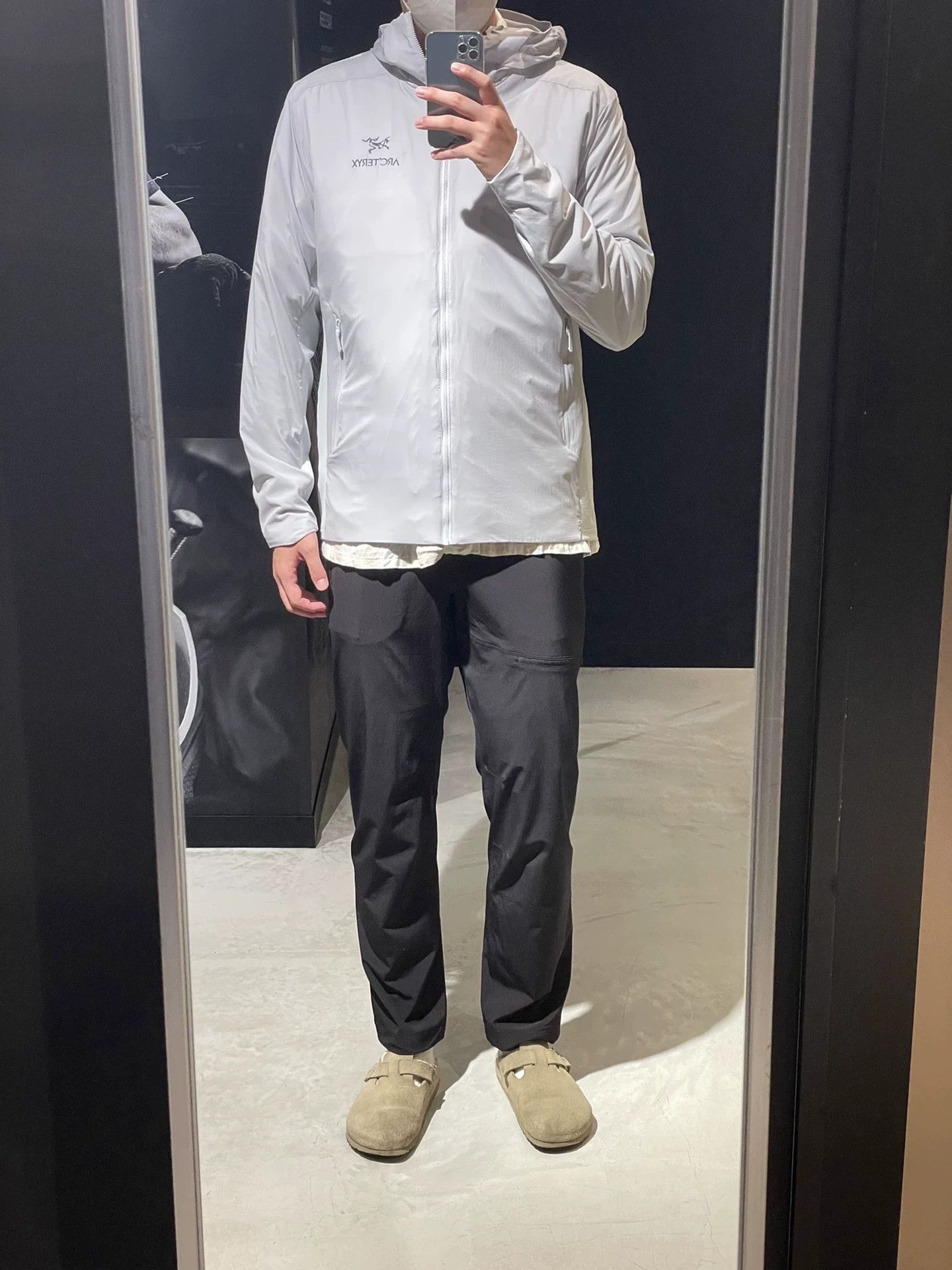 Arc'teryx lightweight white jacket by arcteryx Size US S / EU 44-46 / 1 - 1 Thumbnail