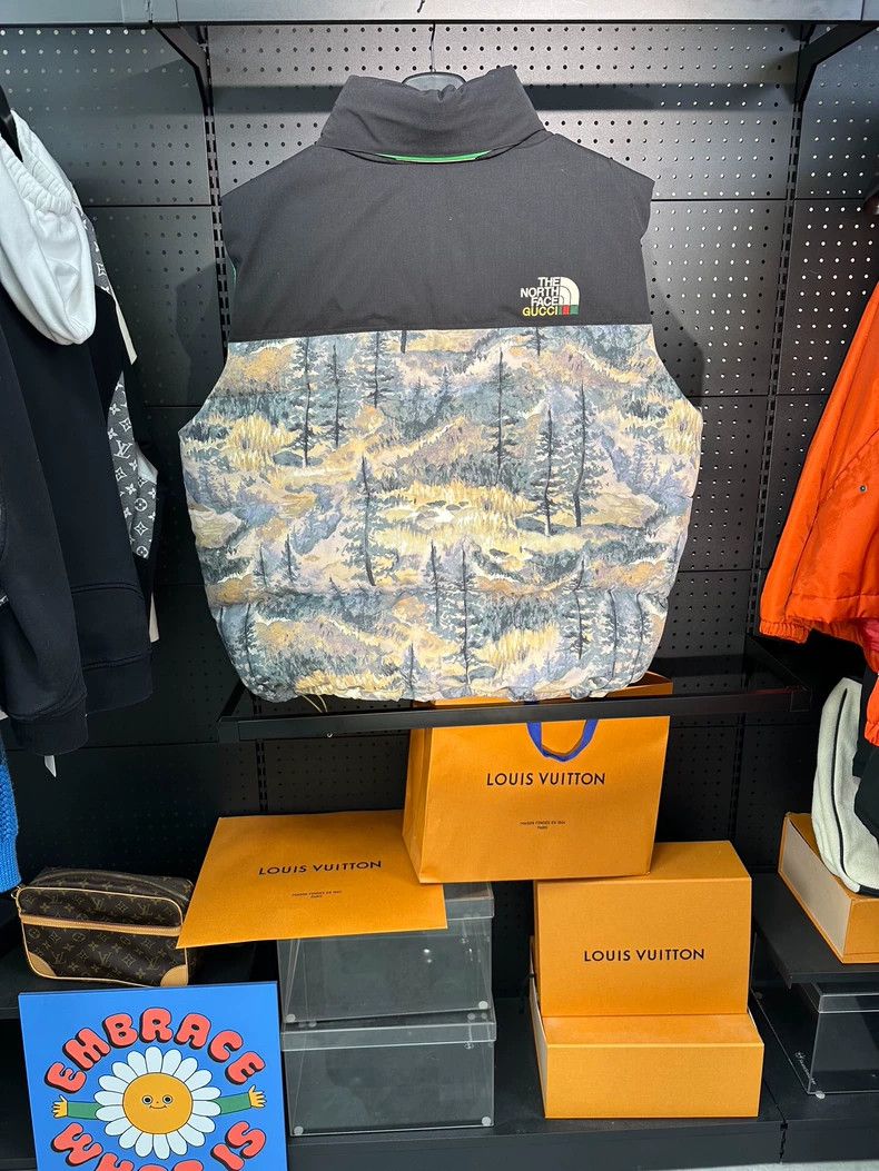 Gucci Gucci Size XXXLNorth Co-branded Forest Oil Painting Sleeve Size US XXL / EU 58 / 5 - 2 Thumbnail