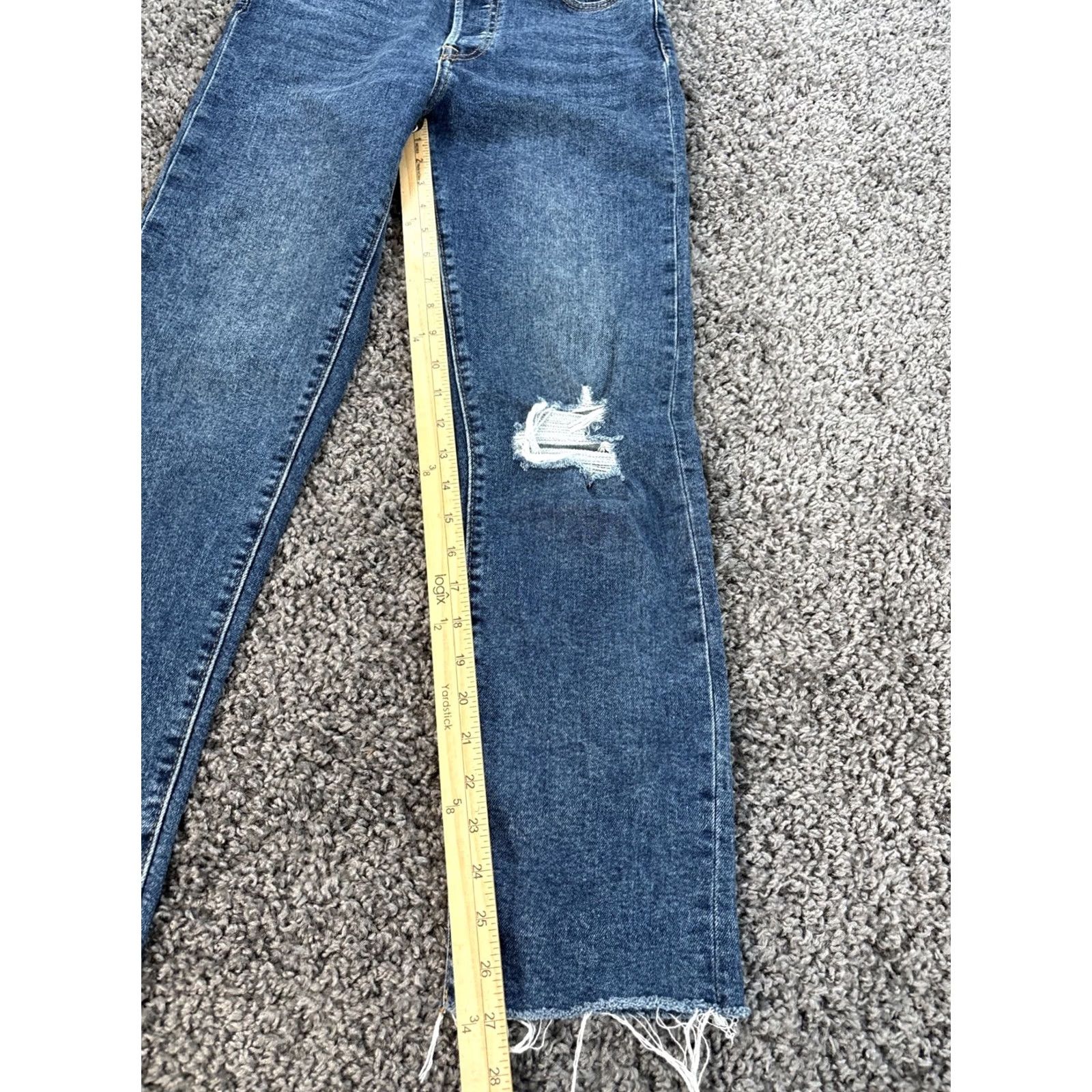 Levi's Levi'S Premium Womens 27x28 Wedgie Straight Fray Hem Classic Button Fly Blue Denim Size ONE SIZE - 2 Thumbnail