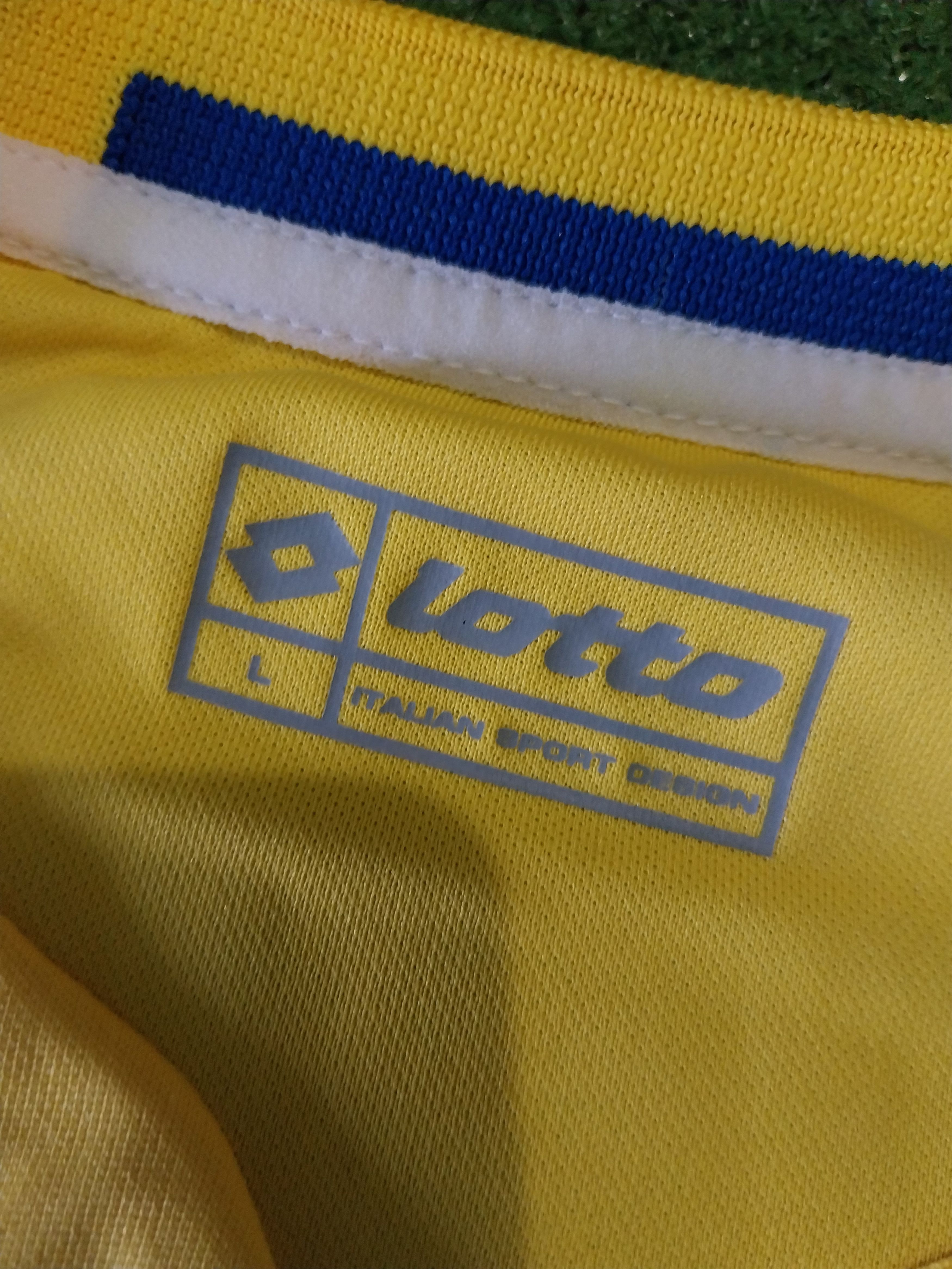 Lotto Sport Ukraine home 2006 andriy shevchenko jersey football Size US L / EU 52-54 / 3 - 4 Thumbnail