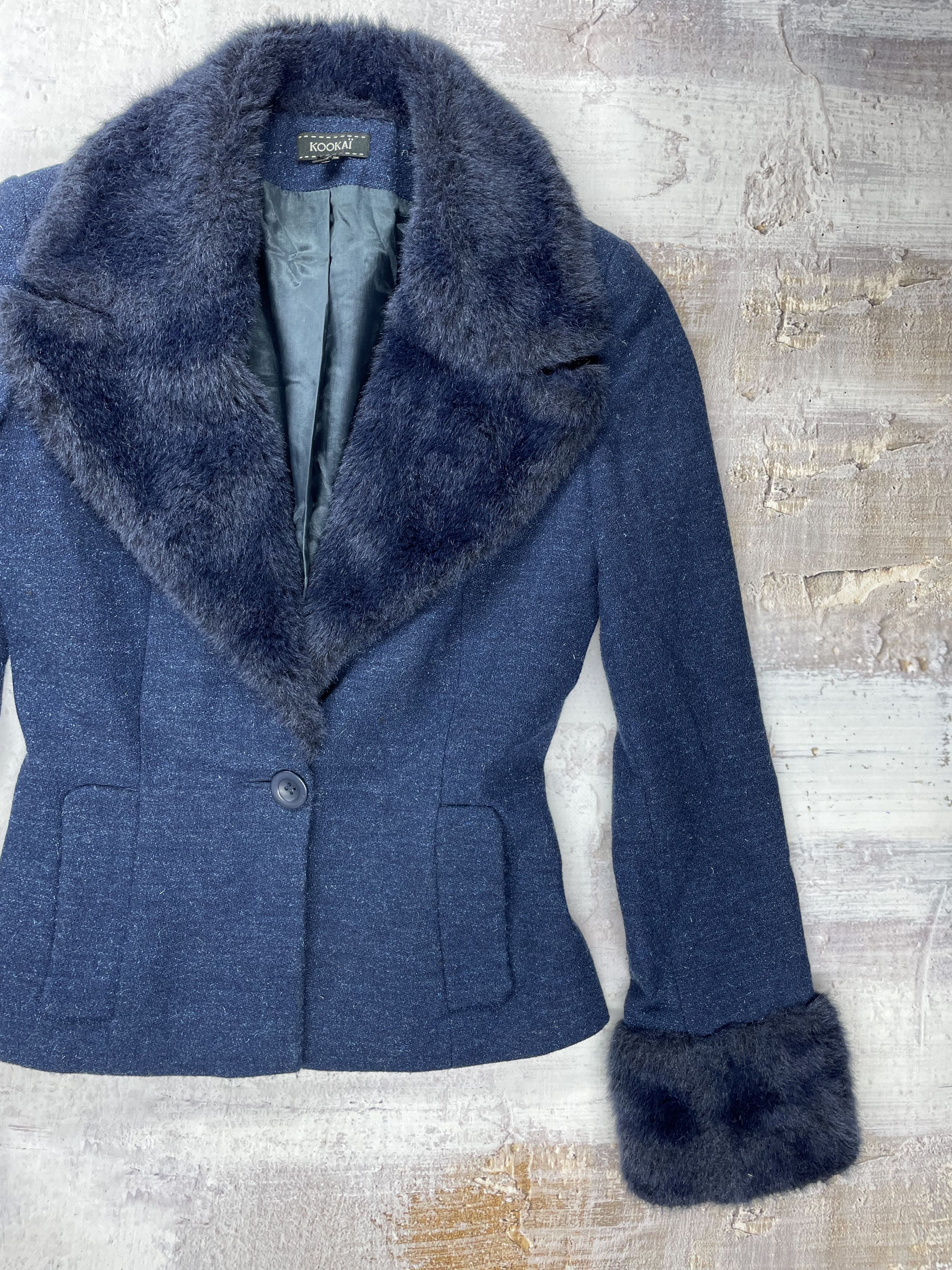 Vintage Vintage Faux Fur Light Coat Women’s Size S Size S / US 4 / IT 40 - 2 Thumbnail