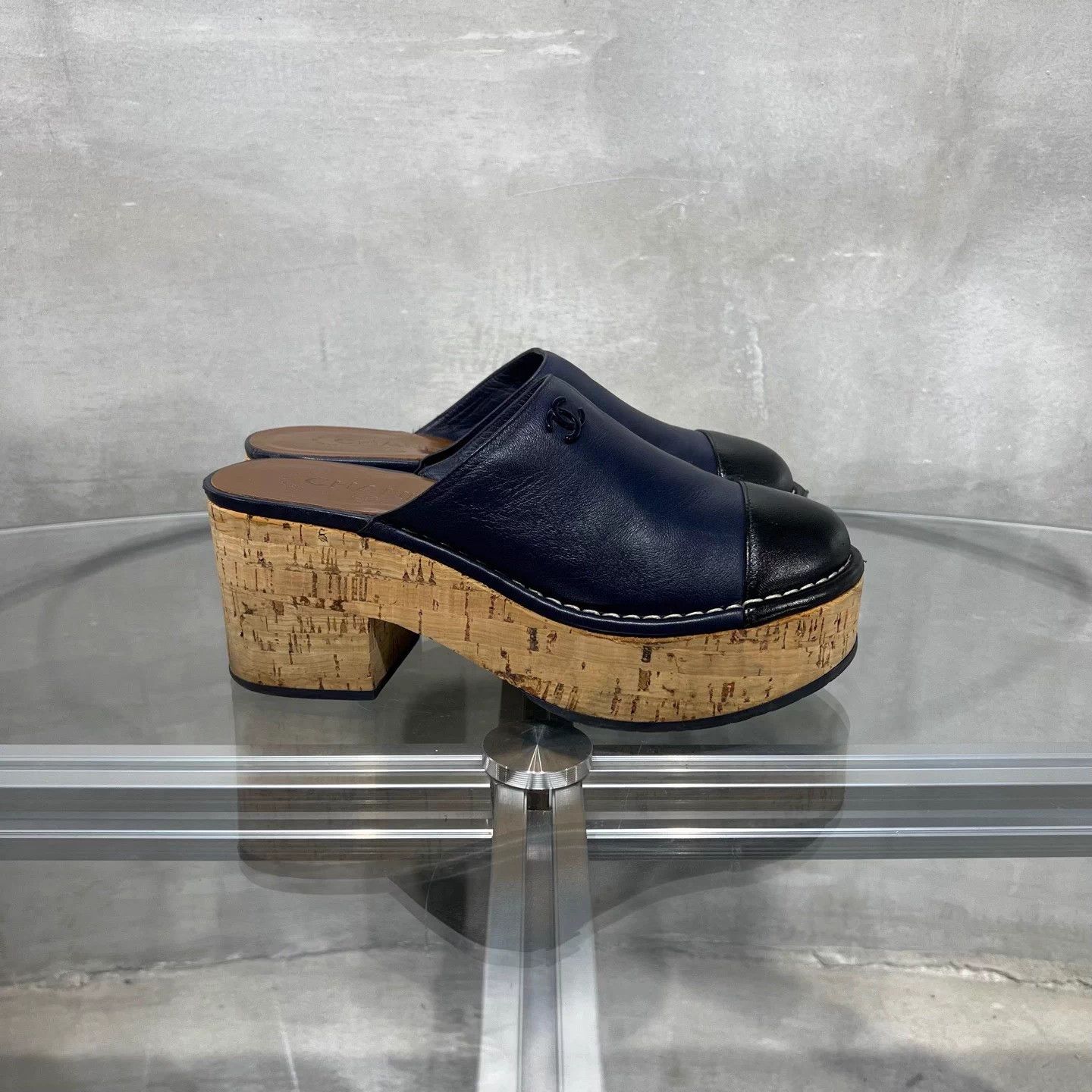 Chanel Chanel blue thick sole sandals EU 37.5 Size US 6.5 / IT 36.5 - 4 Thumbnail