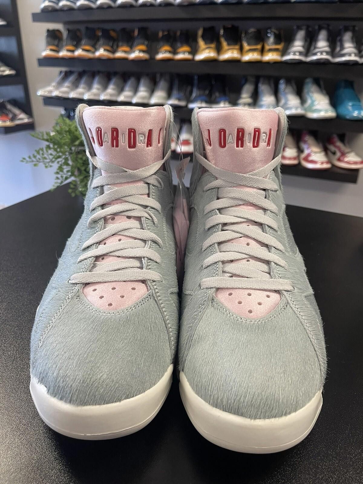 Jordan Brand Size 11.5 - Nike Air Jordan 7 Neutral Grey Hare CT8528–002 Size US 11.5 / EU 44-45 - 2 Thumbnail