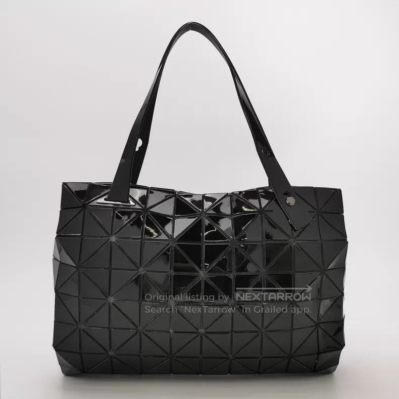 Issey Miyake Splicing Shoulder Bag Black