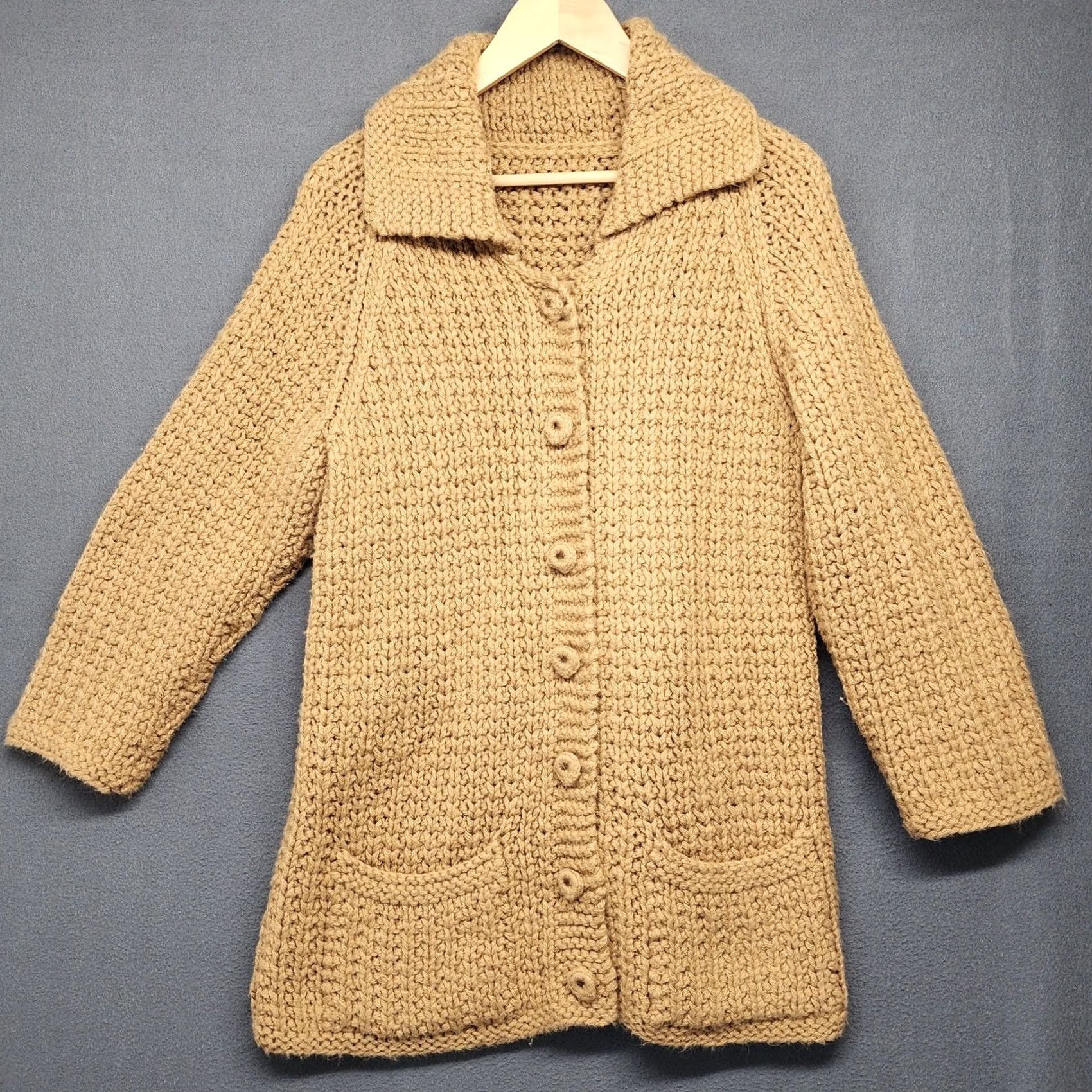 Vintage VINTAGE Handmade Sweater Cardigan Womens S/M Tan Long Sleeve Wool Blend? (retain original words only) Size M / US 6-8 / IT 42-44 - 2 Thumbnail