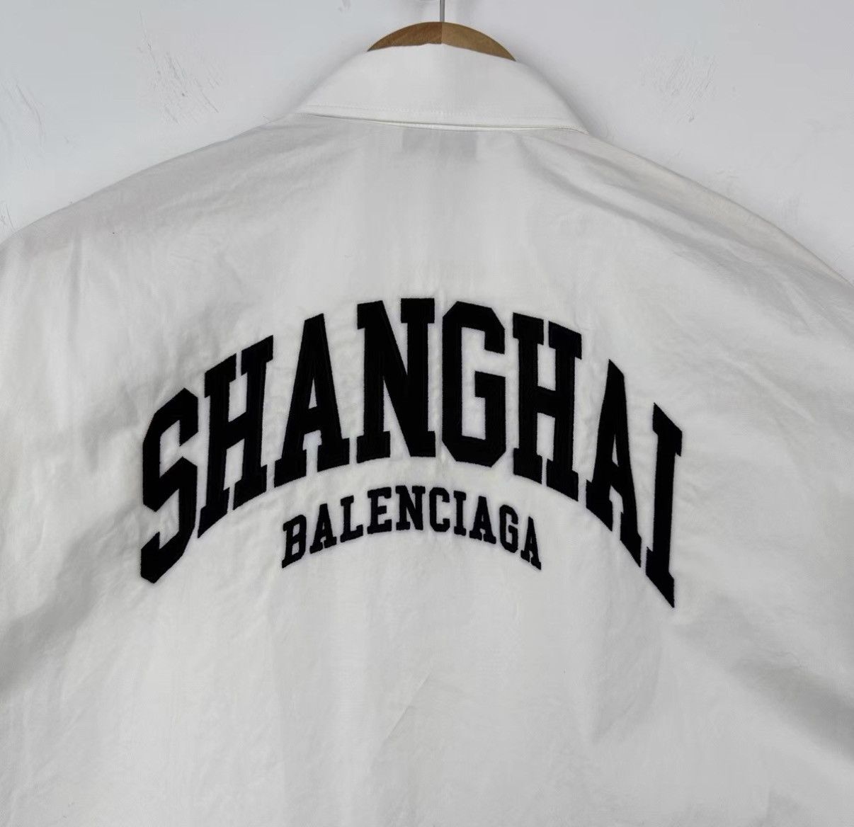 Balenciaga Balenciaga Shanghai Limited Edition Shirt J42 Size XS / US 0-2 / IT 36-38 - 3 Thumbnail