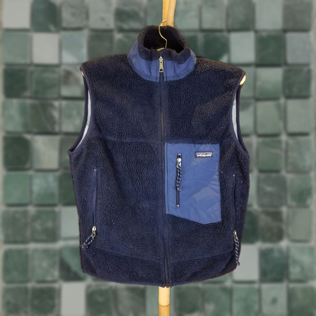 Patagonia VINTAGE Patagonia Retro-X Medium Pile Fleece Vest - Made in USA, Blue, Size M, 21-26 inch measurements, Pockets, Logo, Men Size US M / EU 48-50 / 2 - 1 Thumbnail