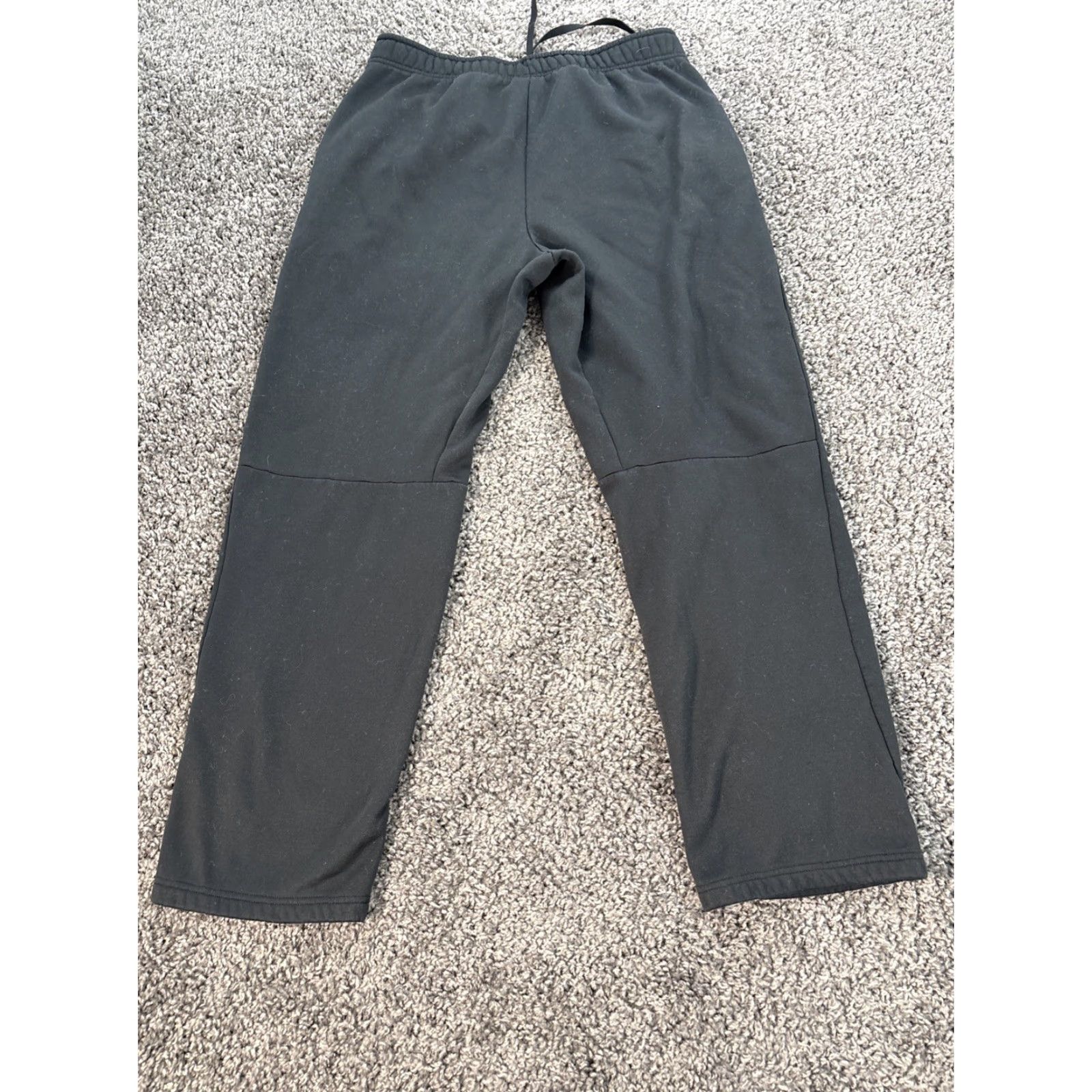Nike Nike Therma Pants Mens Large Black DQ5405-010 Jogger Tapered Athletic Zip Pocket Pockets Fleece 29in Inseam Thermal Size US 33 - 6 Thumbnail