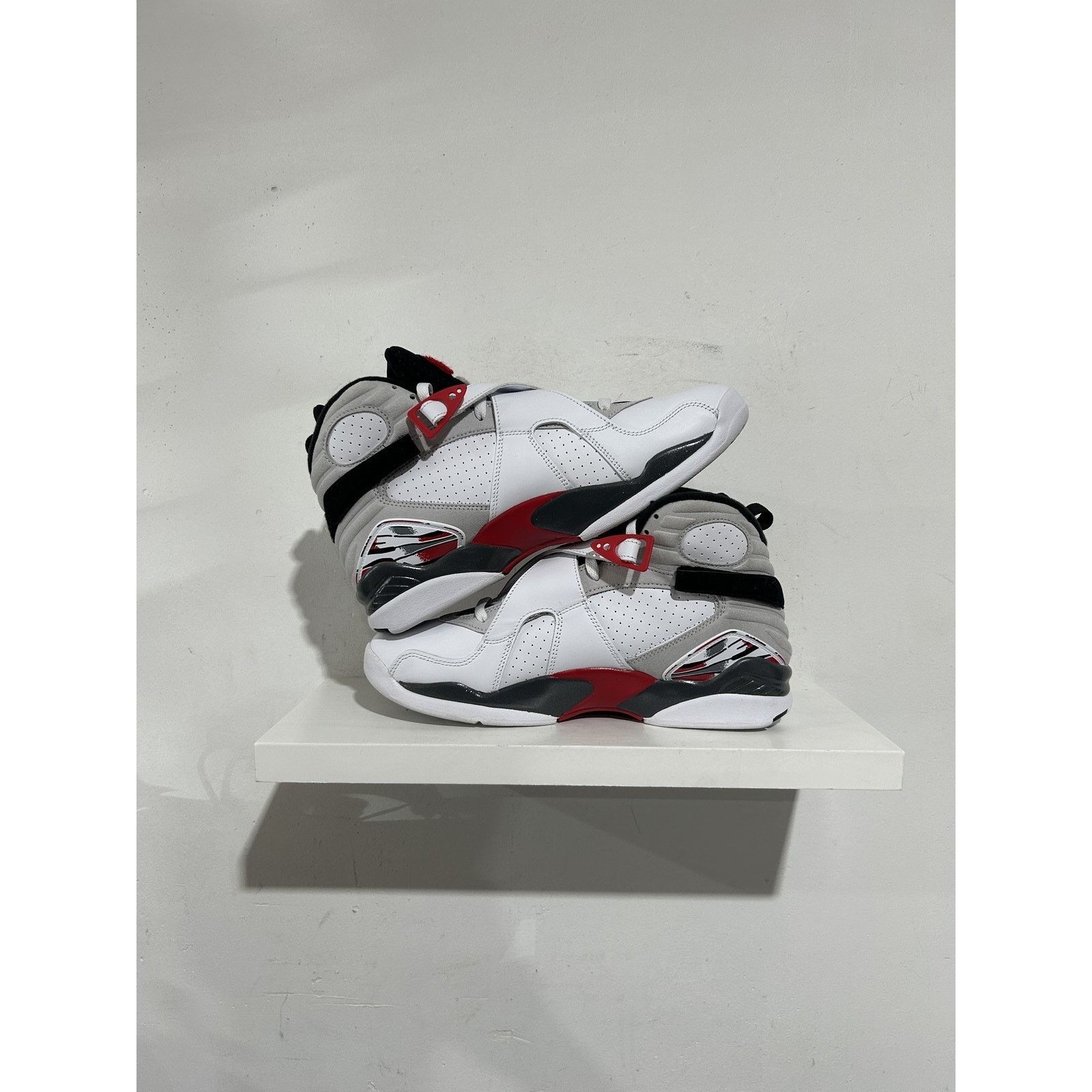 Nike NIKE JORDAN 8 WHITE TRUE RED SIZE 9.5 NEW Size US 9.5 / EU 42-43 - 2 Thumbnail