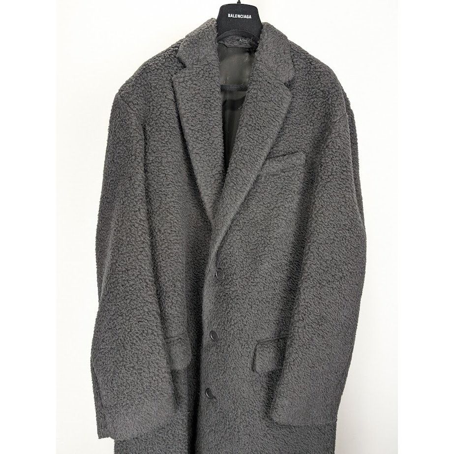Balenciaga o1rshd1 Boxy Coat Fur in Black Size US S / EU 44-46 / 1 - 3 Thumbnail