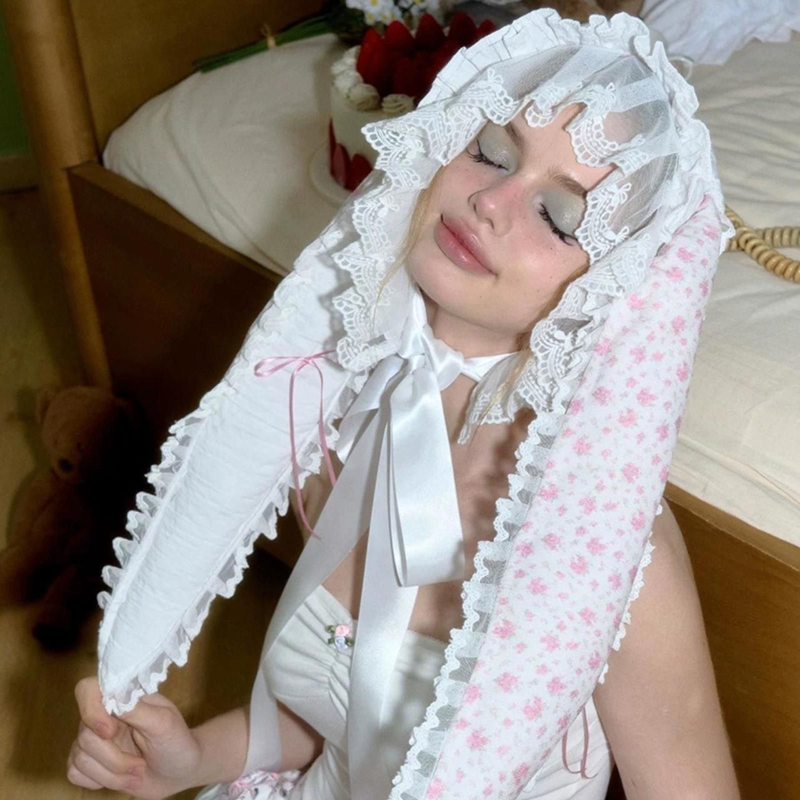 Japanese Brand Pastel pink and white bunny ear ethereal decorative hats Size ONE SIZE - 2 Thumbnail