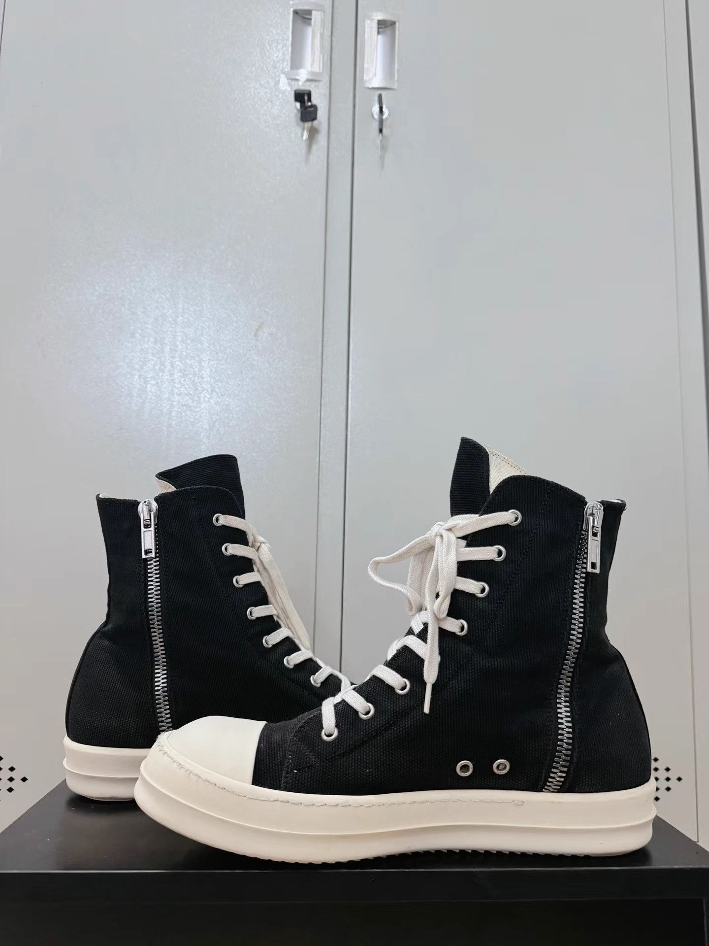 Rick Owens Rick Owens Drkshdw Converse high-top sneakers Size US 10.5 / EU 43-44 - 5 Thumbnail