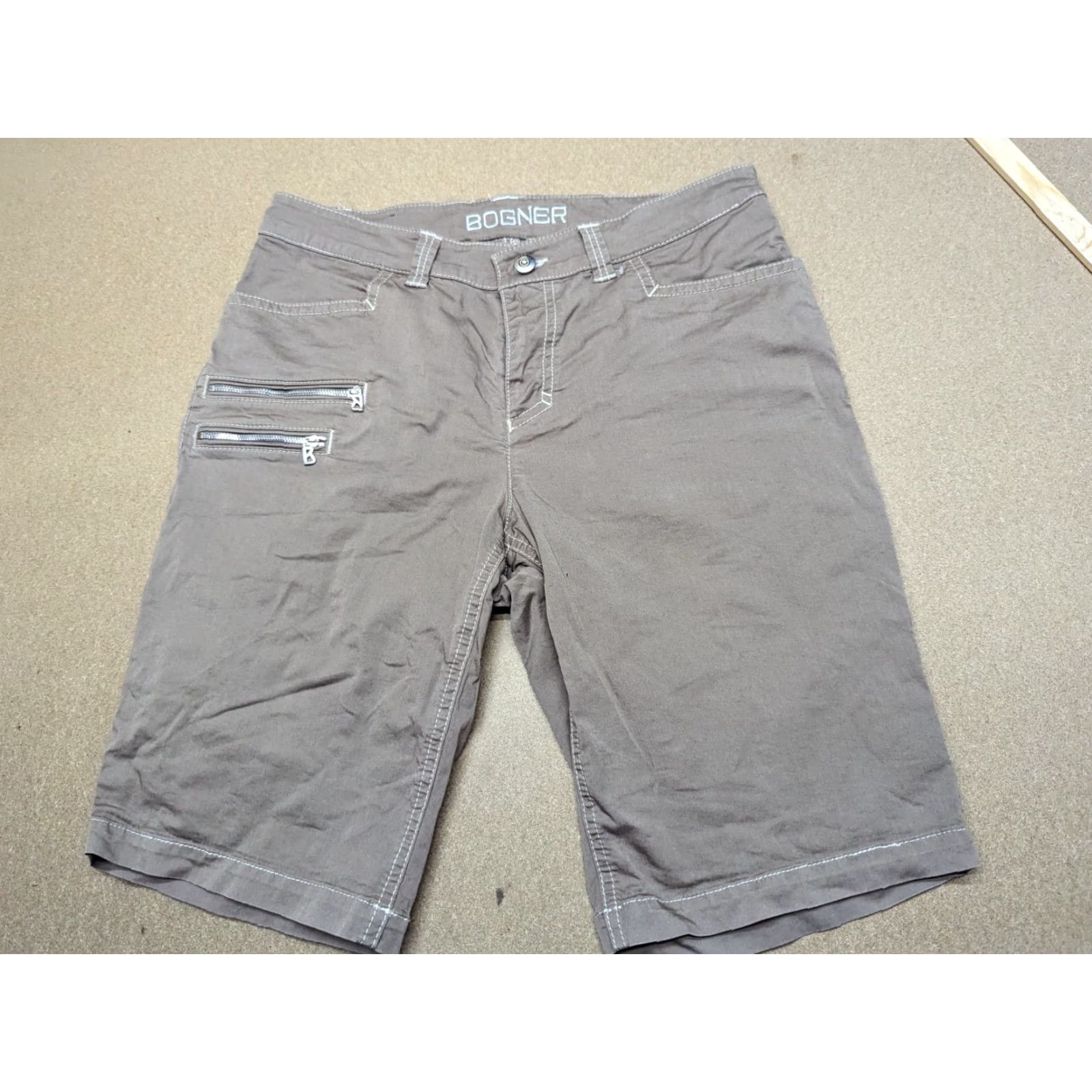 Bogner Bogner Womens Chino Shorts Size 12 Beige Pockets Cotton Shorts Chino Casual Mens? Size 32" / US 10 / IT 46 - 2 Thumbnail
