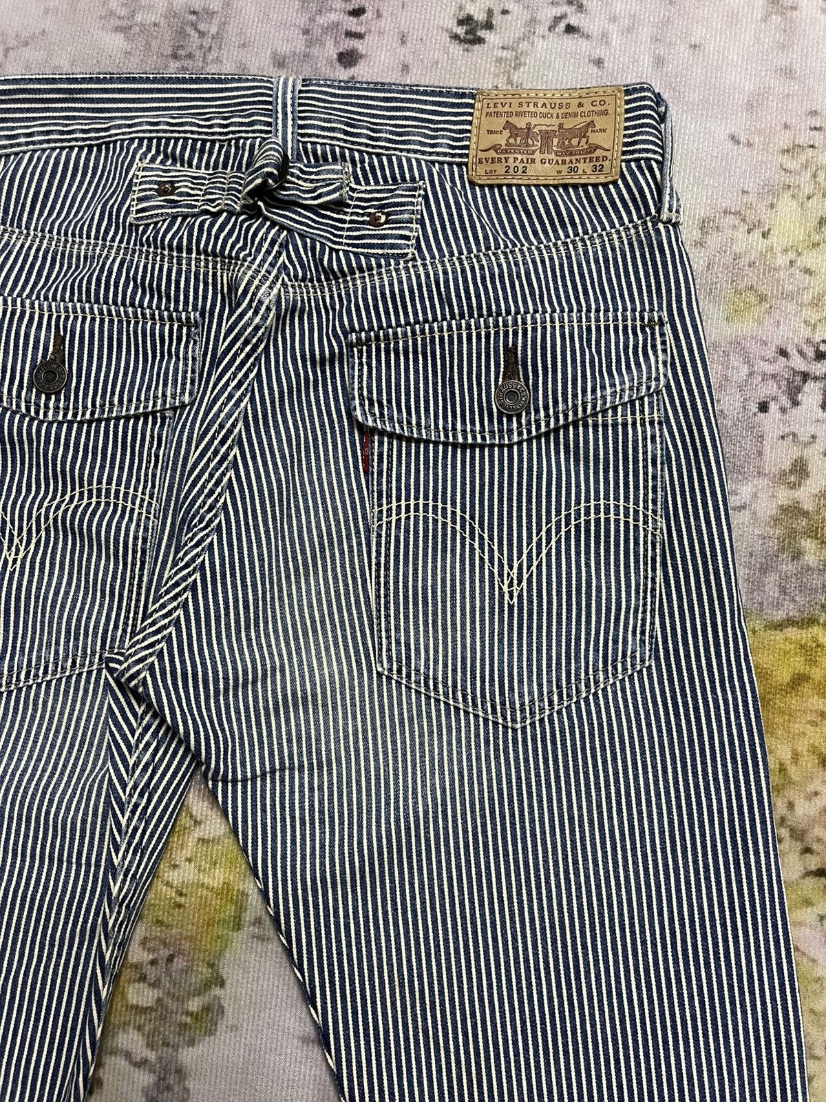 Levi's Levis Jeans White Stripe Vintage Straightcut Size US 30 / EU 46 - 14 Thumbnail