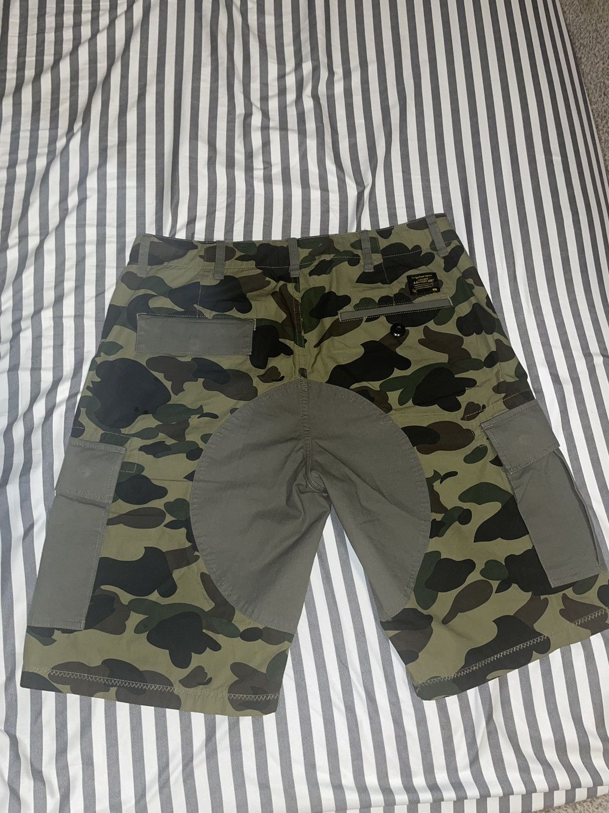 Bape Bape camo cargo shorts Size US 32 / EU 48 - 5 Thumbnail