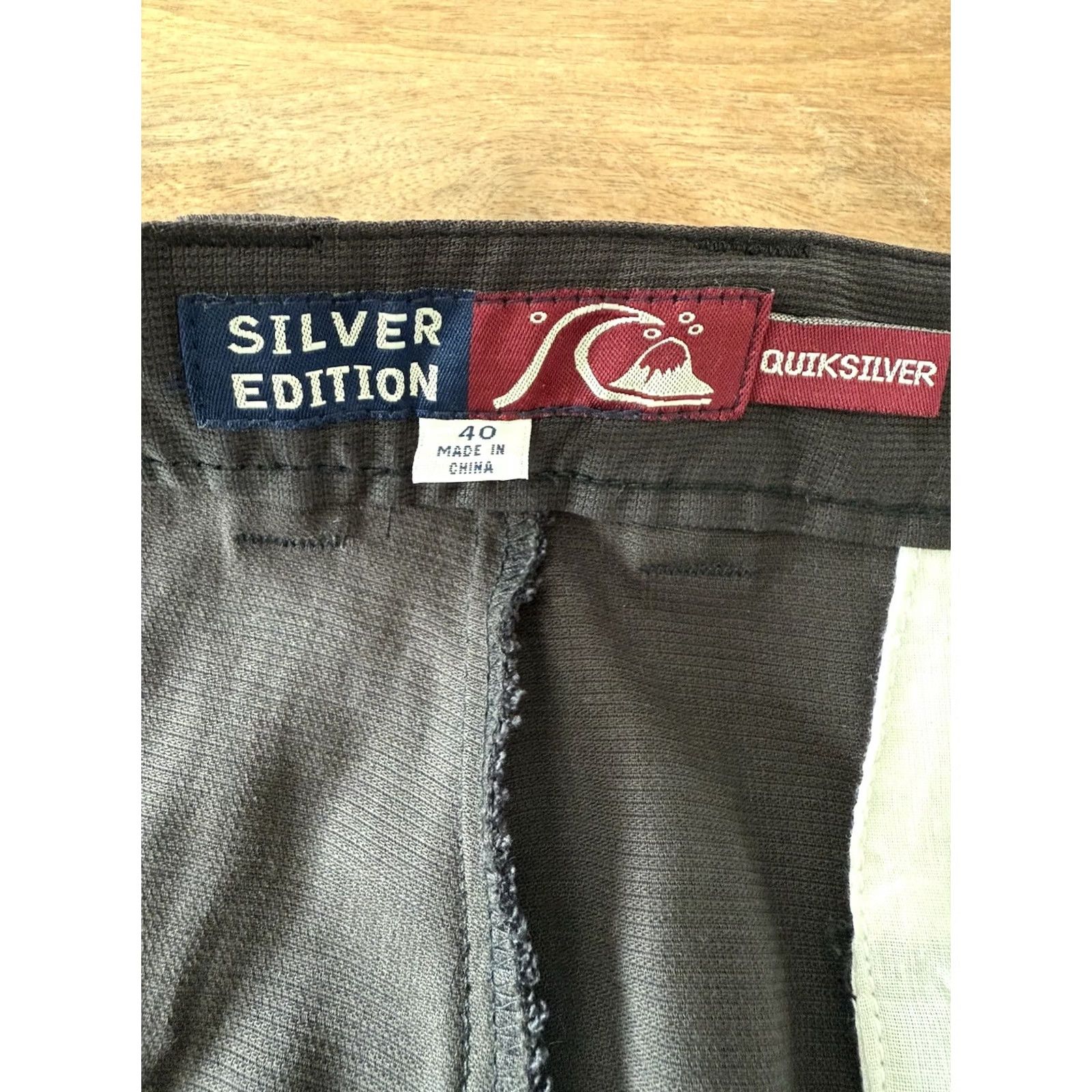 Quiksilver VINTAGE Quiksilver Pants Men 40x32 Black Tencel Chino Pleated 2000s Retro Straight Articulated Slim Classic Casual Mens Size US 40 / EU 56 - 5 Thumbnail