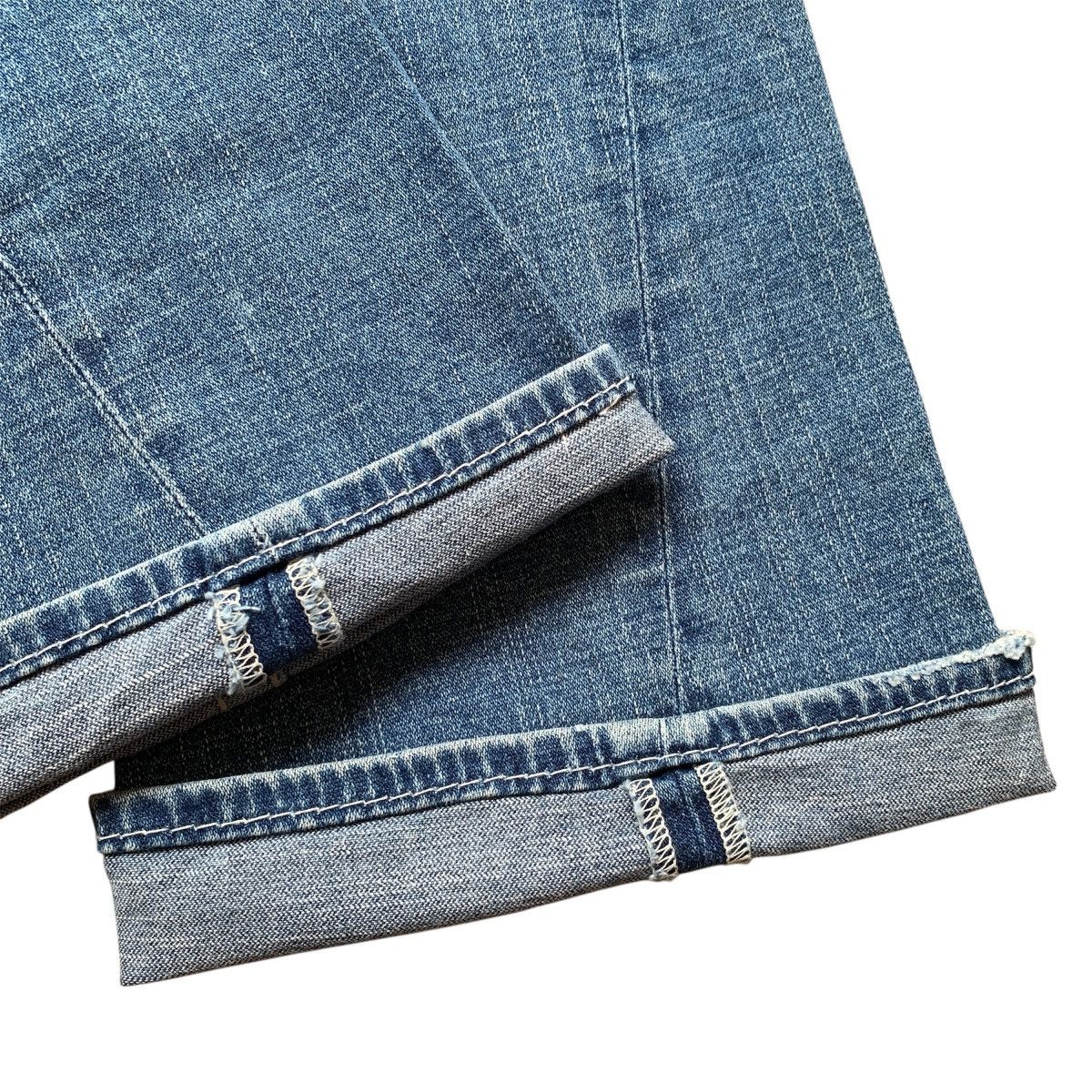 True Religion 2000’s True Religion Joey Distressed Bootcut Flare Pants Size US 28 / EU 44 - 4 Thumbnail