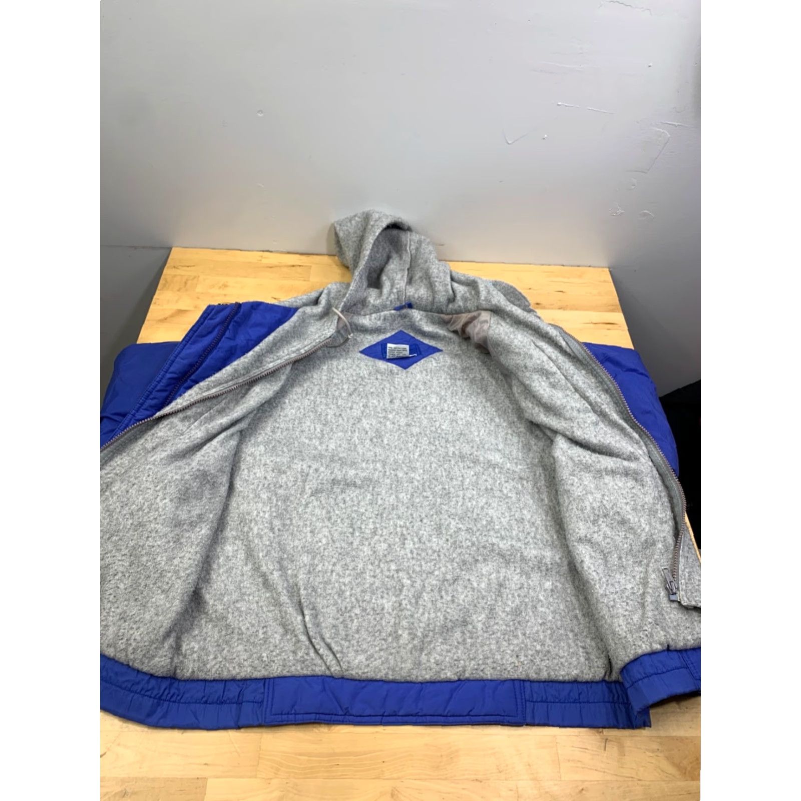 Vintage VINTAGE Collections Jacket Womens L 90s Blue Hooded Full Zip Lined (Outer Shell Nylon) Regular Fit Size L Casual Womens - 90s Theme Size L / US 10 / IT 46 - 4 Thumbnail