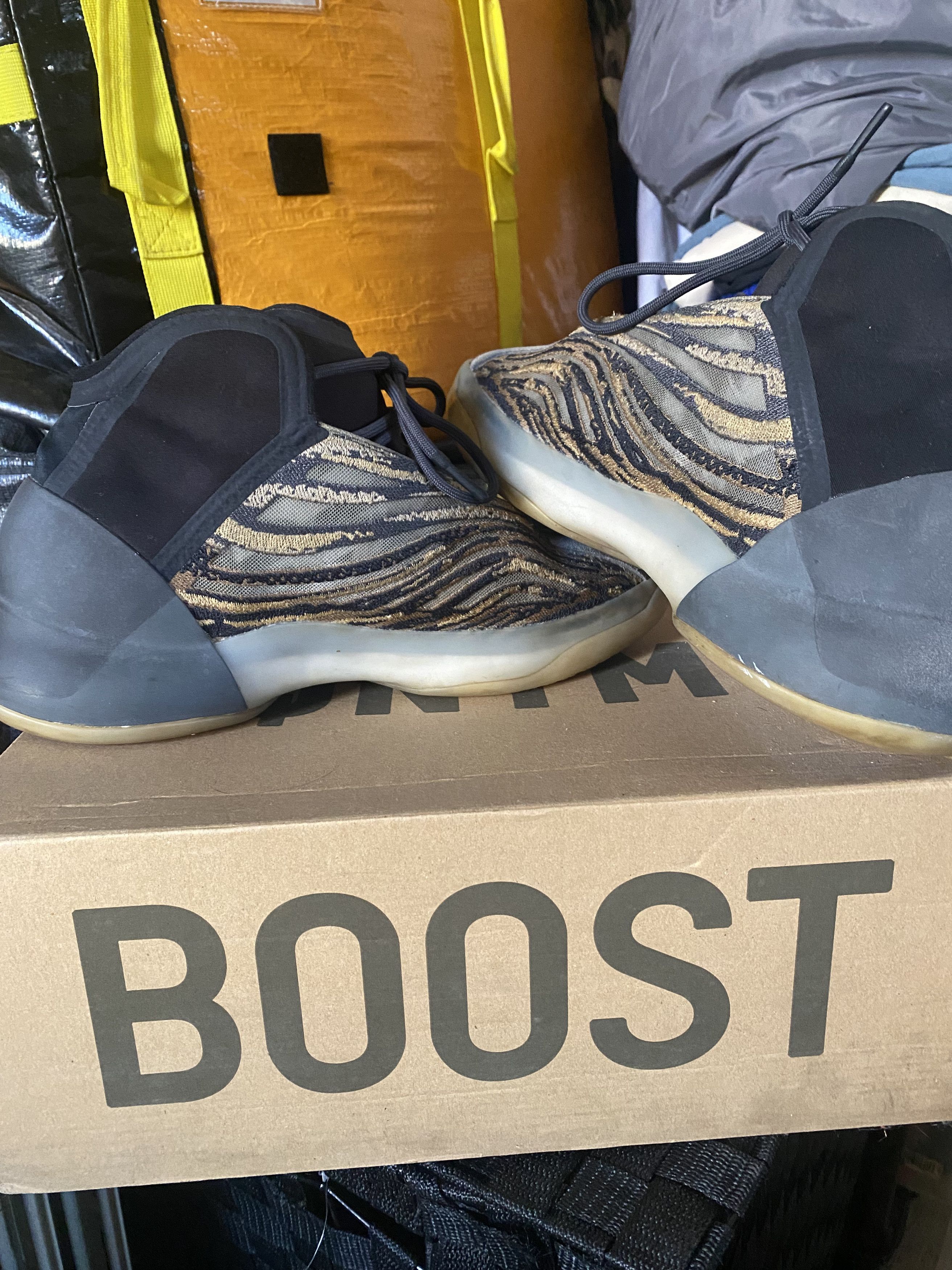 Adidas × Yeezy adidas Yeezy QNTM Amber Tint Size US 12 / EU 45 - 4 Thumbnail