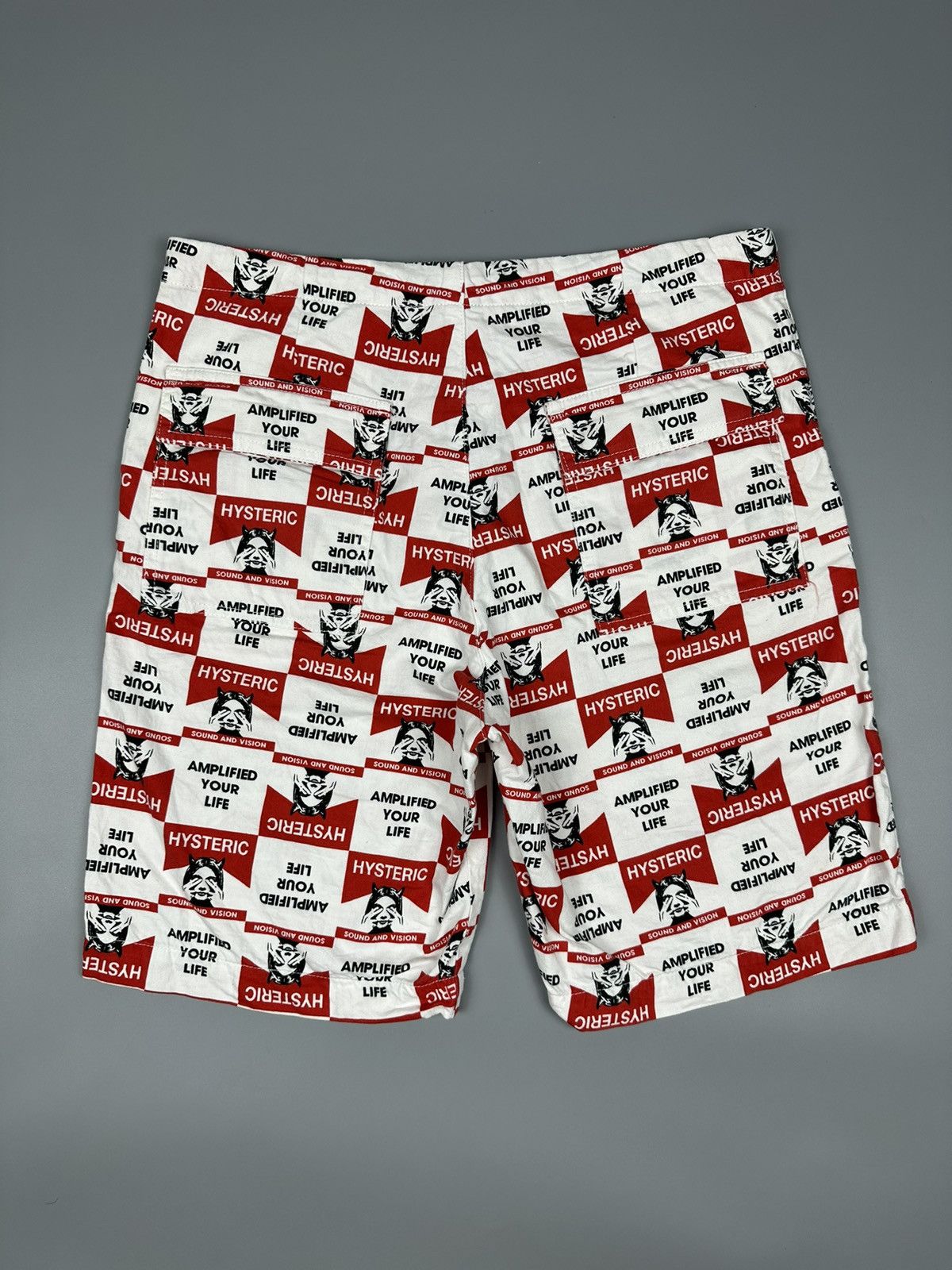 Hysteric Glamour × Japanese Brand 🔥Rare🔥Vintage Hysteric Glamour Full Printed Short Size US 34 / EU 50 - 2 Thumbnail