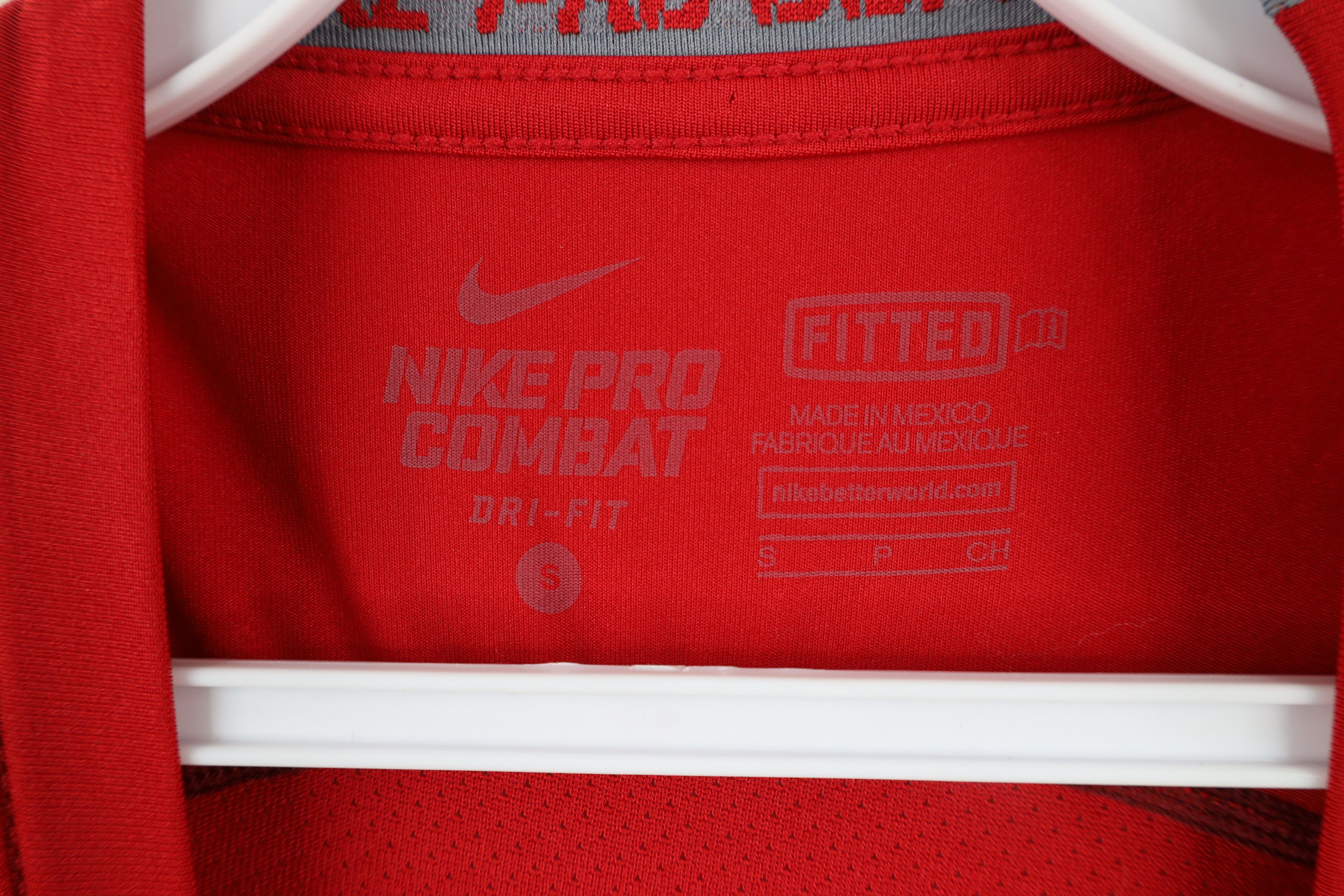 Nike × Vintage Nike Pro Combat Compression Sleeveless Training T-Shirt Red Size US S / EU 44-46 / 1 - 9 Thumbnail