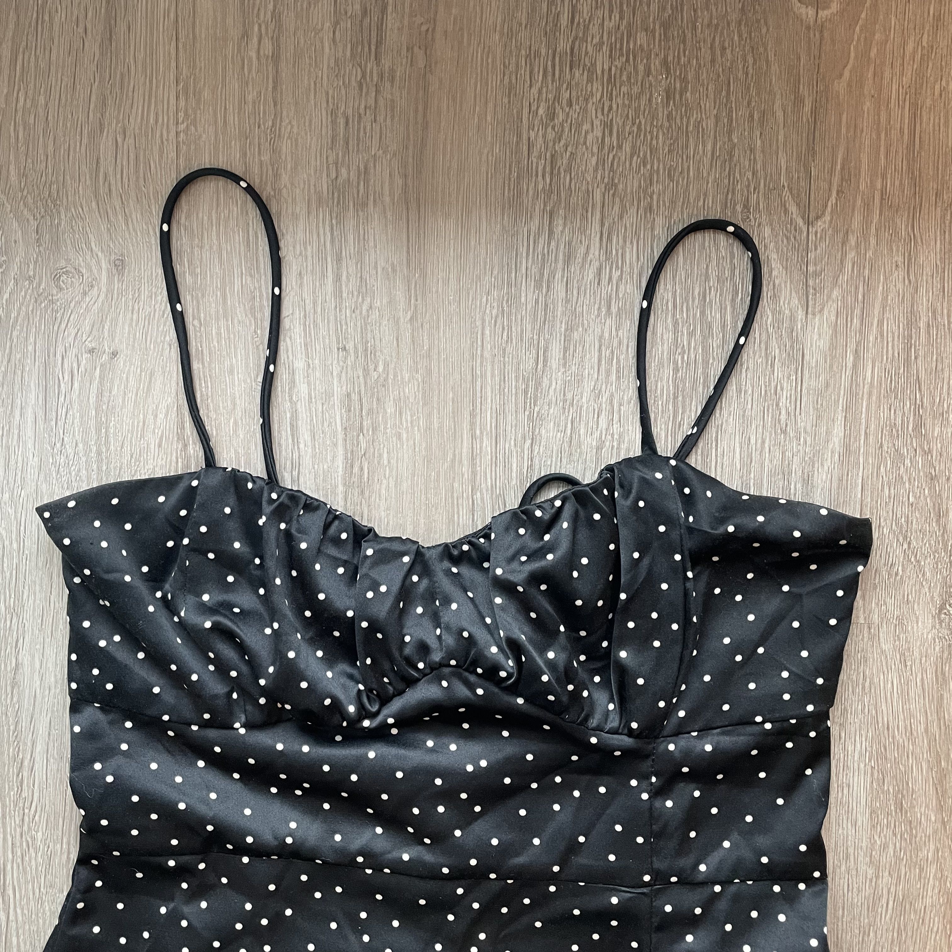 Zara Zara Polka Dot Ruched Bust Midi Dress with Slit XS Size XS / US 0-2 / IT 36-38 - 9 Thumbnail